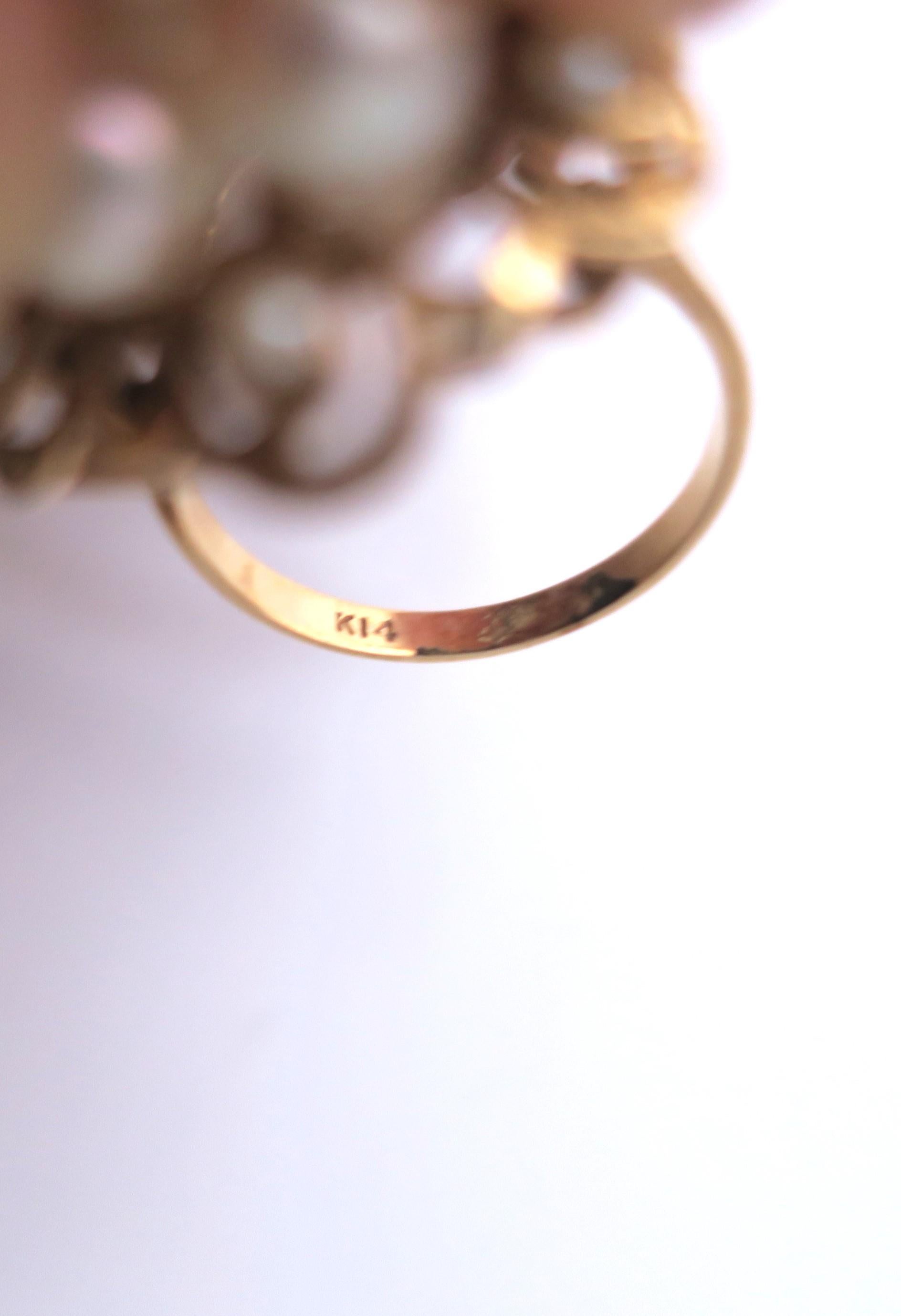 Cocktailring mit Perlen- und Gold-Cluster im Angebot 11