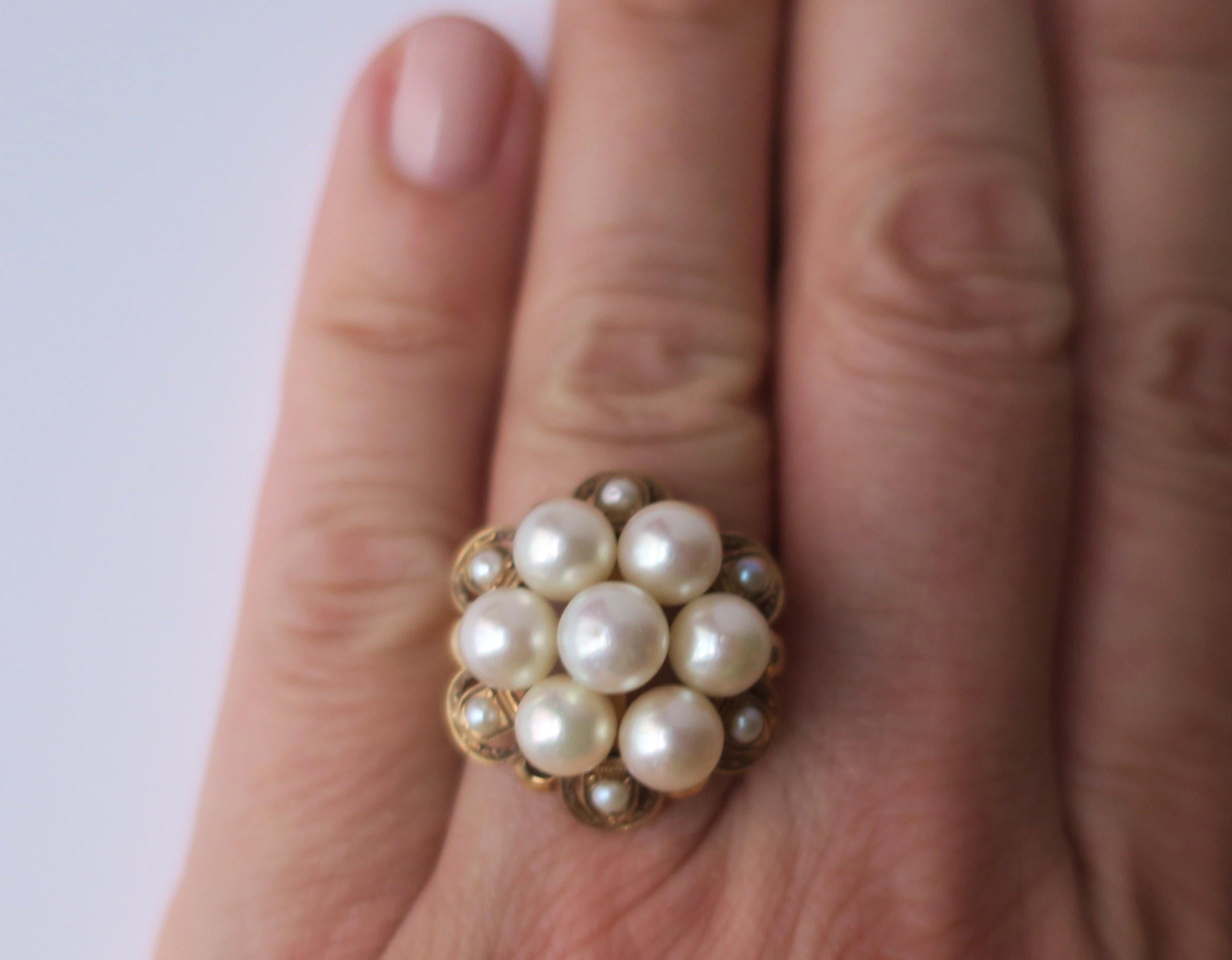 Cocktailring mit Perlen- und Gold-Cluster im Zustand „Hervorragend“ im Angebot in New York, NY