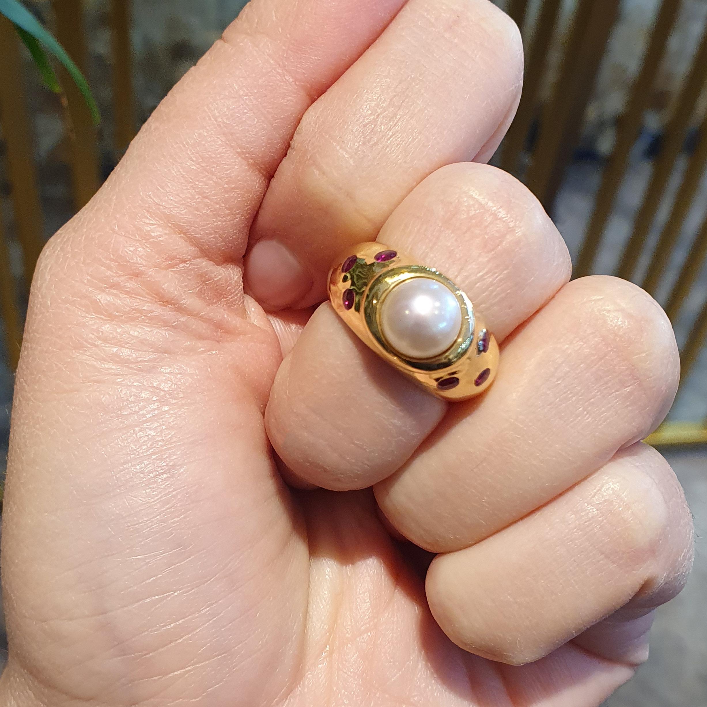 Pearl and Ruby Yellow Gold 18K Ring For Sale 1