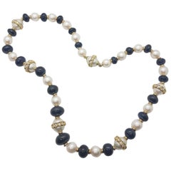 Pearl and Sapphire Necklace Set in Yellow Gold and Diamonds