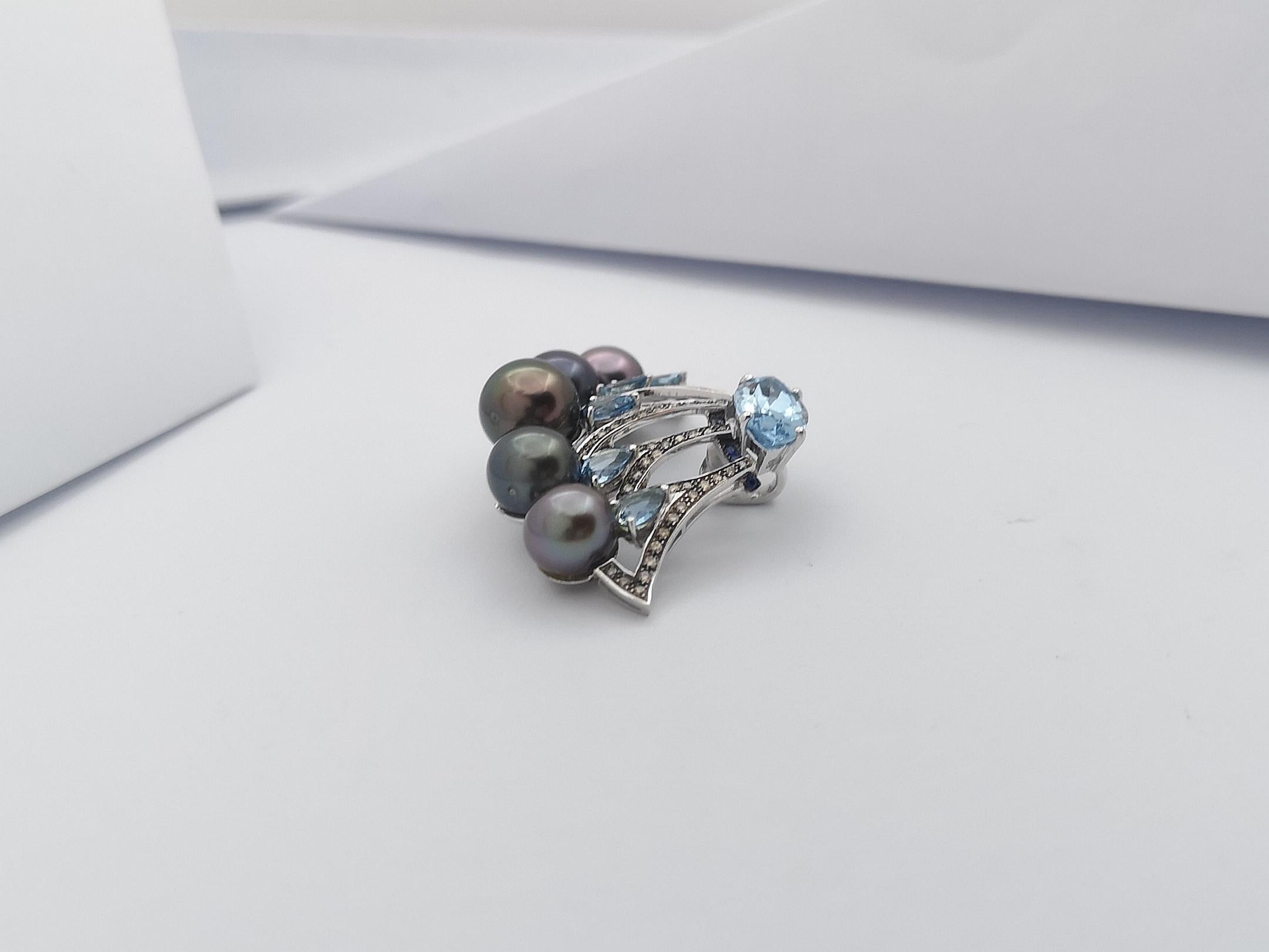Pendentif en or blanc 18 carats avec perles, aigue-marine, saphirs bleus et diamants bruns Pour femmes en vente