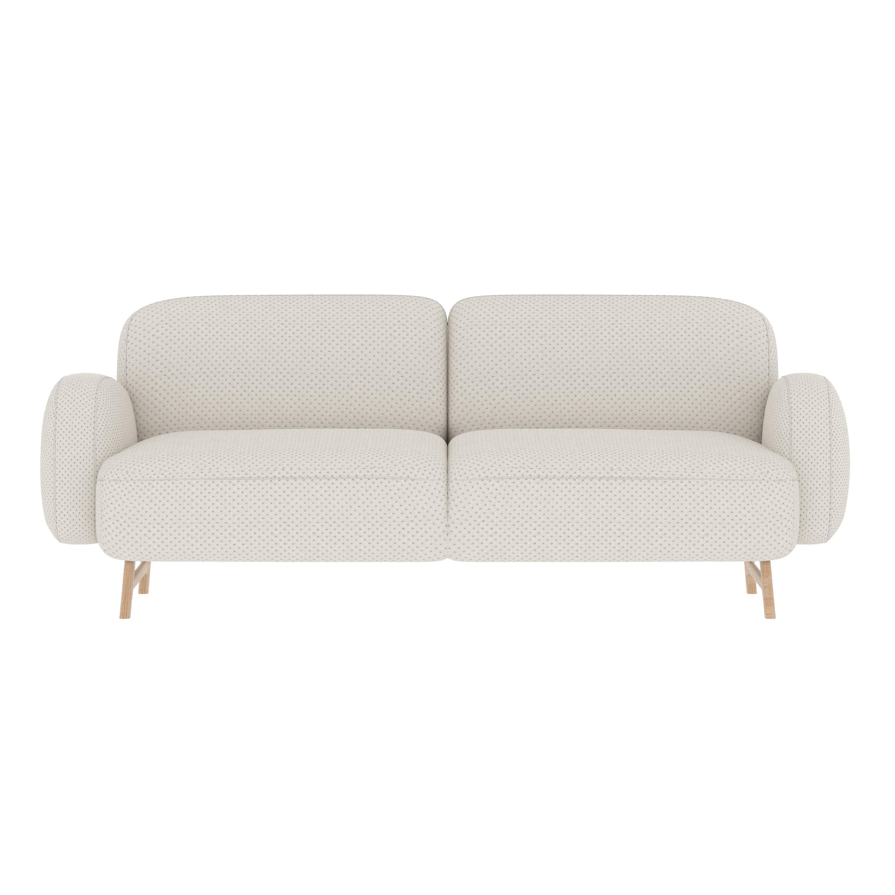 Perle Auguste 3-Sitzer Sofa von HARTO
Abmessungen: B 216 x T 95 x H 79 cm. 
MATERIALIEN: Massive Kiefer, Sperrholz, 88% Polyester, 12% recyceltes Polyester, Schaumstofftyp: HR35 / S30-Schaumstoff.
Gewicht: 45,6 kg

Das Sofa Auguste, mit 2 oder 3