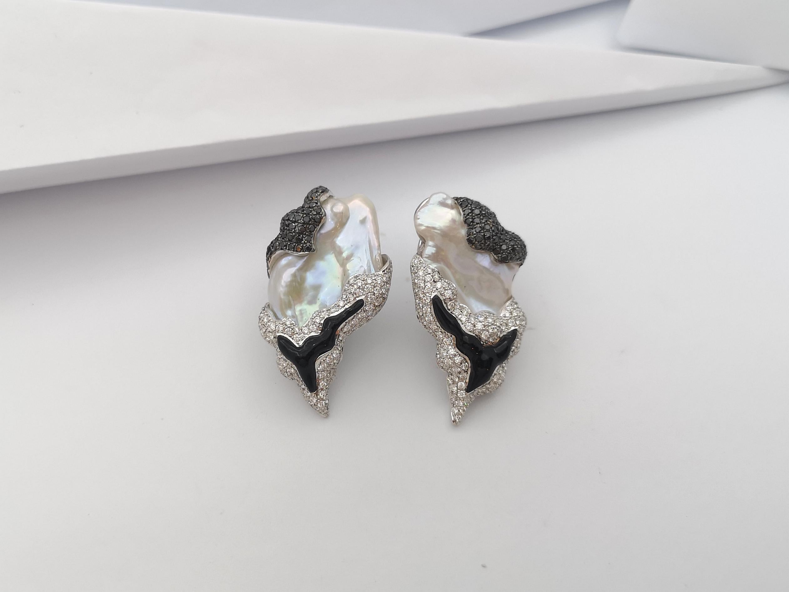 Brilliant Cut Pearl, Black Diamond and Diamond Earrings Set in 18 Karat White Gold Settings For Sale