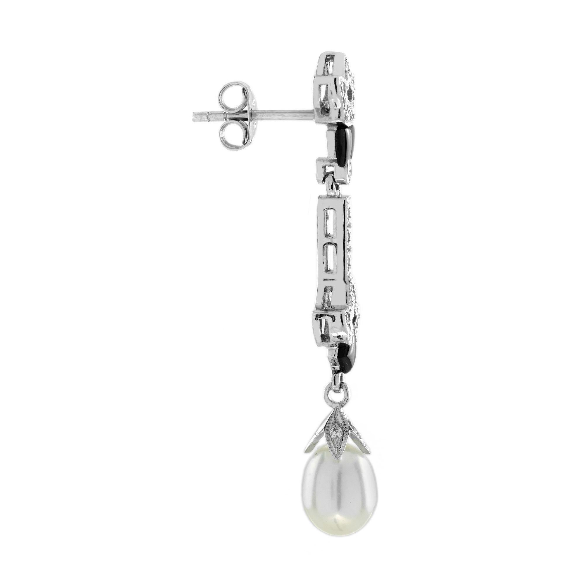 Art Déco Orecchini a goccia con perle, onice nero e diamanti in stile Art Deco in oro bianco 14K in vendita