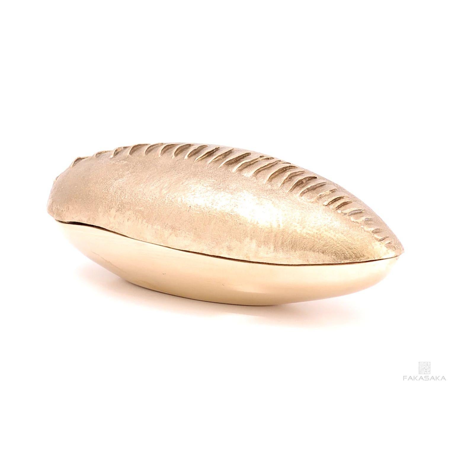Modern Pearl Box by Fakasaka Design For Sale
