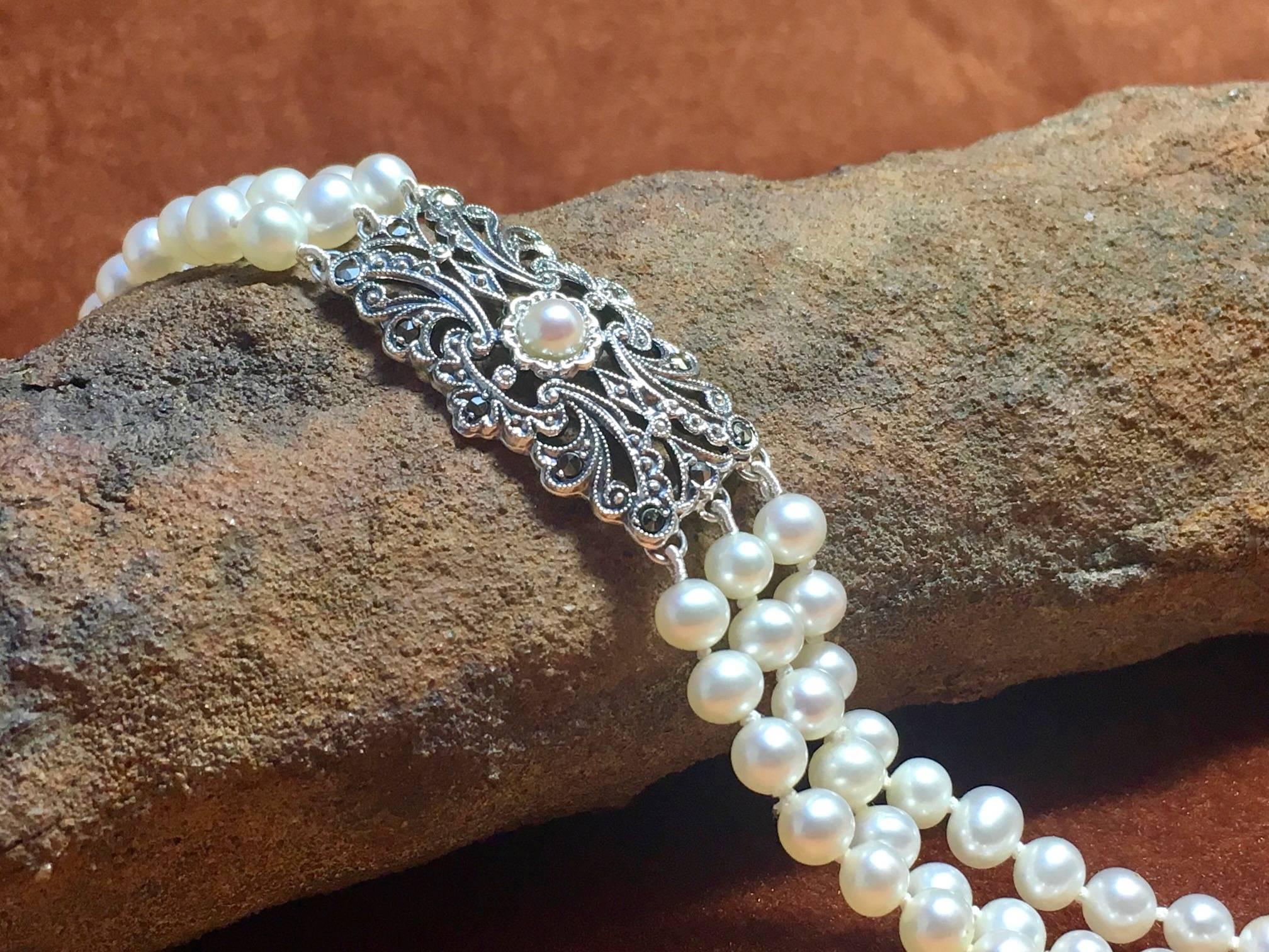Women's Art Deco Pearl Bracelet Antique Silver Ornament