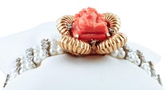 Pearl Bracelet with Gold and Coral Closure