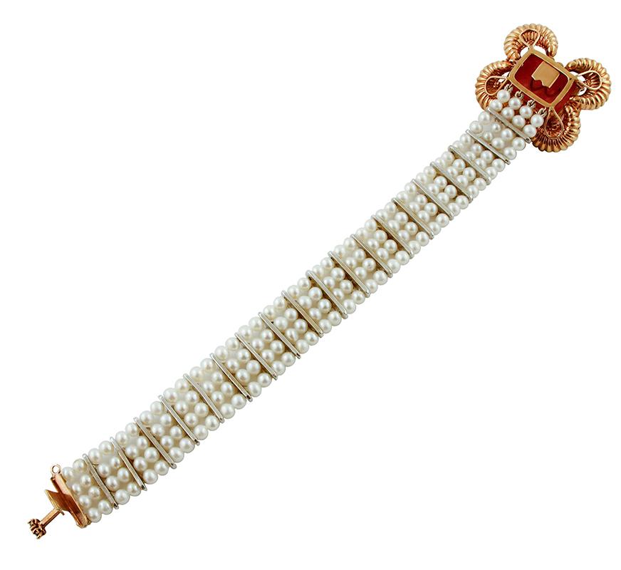 Mixed Cut Pearl Bracelet with Gold and Coral Closure For Sale