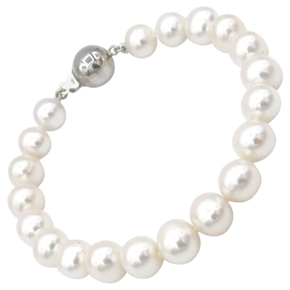 Near Round Akoya-like Freshwater Pearl Bracelet with Silver Clasp