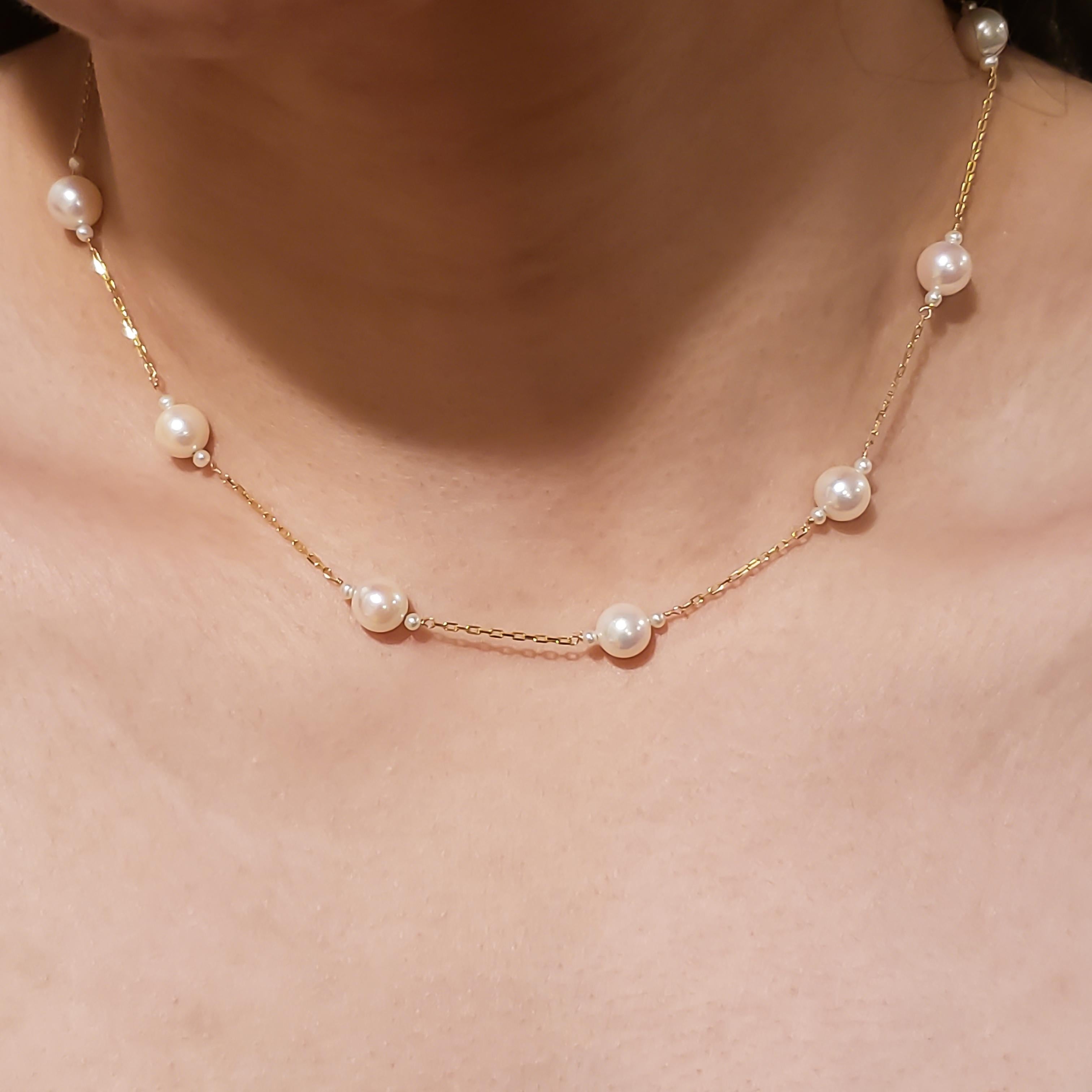 spaced out pearl necklace