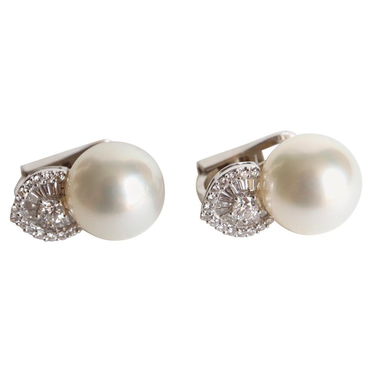 Pearl Clip Earrings 18 Carat White Gold Set with 0.9 Carat of Diamonds ...