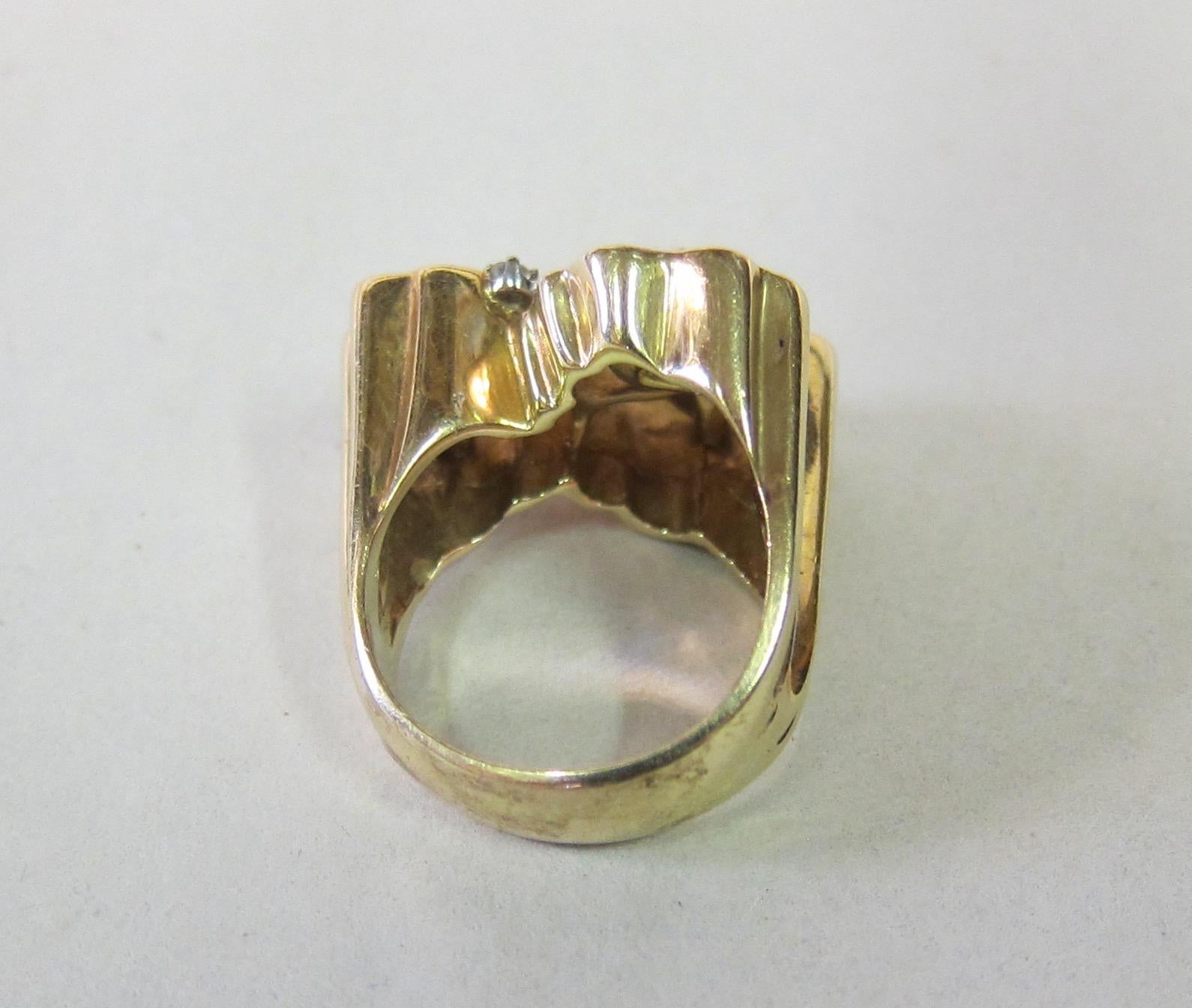 Pearl Cluster & Diamond 14K Gold Ring In Good Condition In Bronx, NY