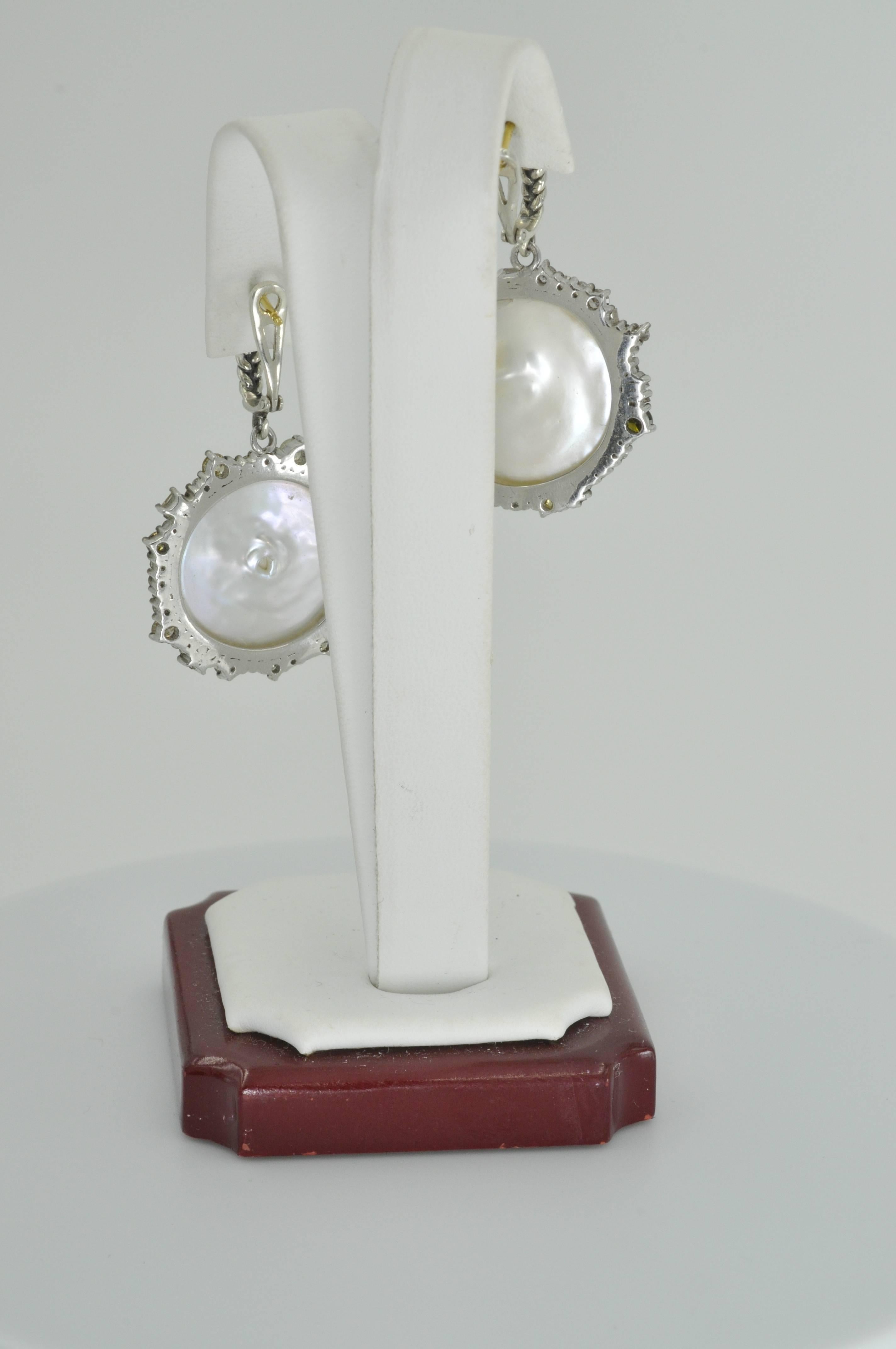 Pearl Coin and Diamond Earrings In New Condition In Dallas, TX