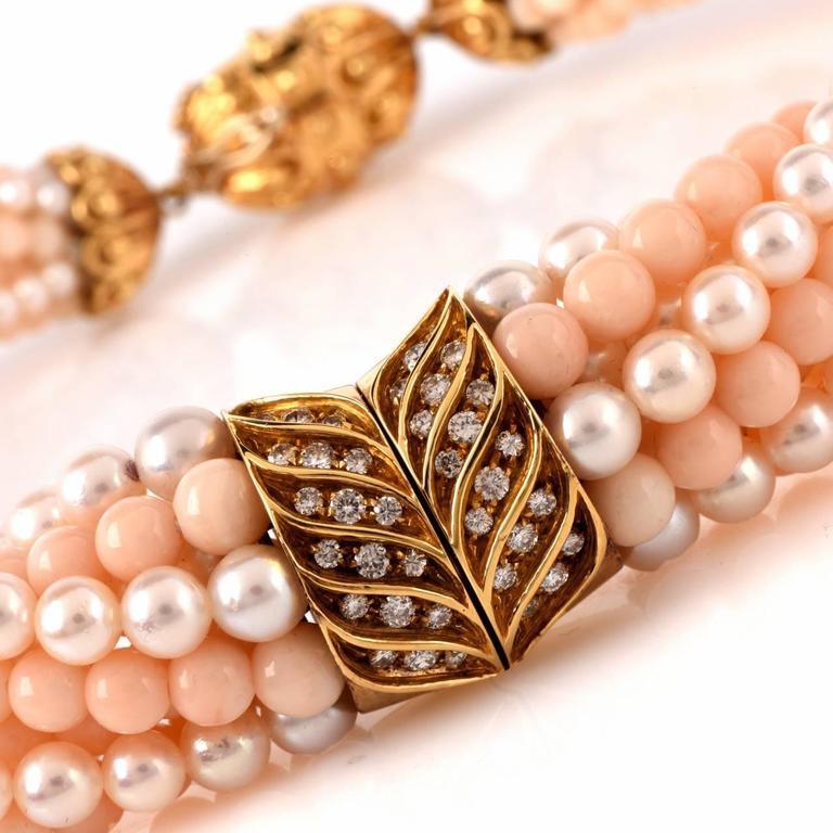 This estate retro choker necklace is crafted in 18-karat yellow gold. Incorporates 5 strands of graduated peach colored natural genuine coral beads intertwined with 5 strands of graduated lustrous genuine pearls. Showcasing an enchanting gold
