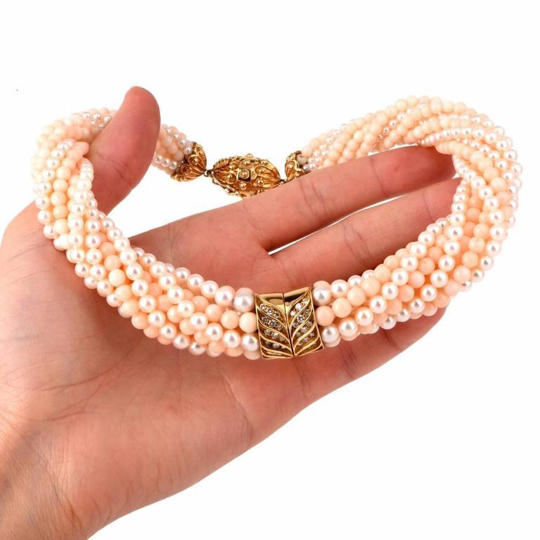 Retro Pearl Coral Beads Diamond 18 Karat Gold Choker Necklace