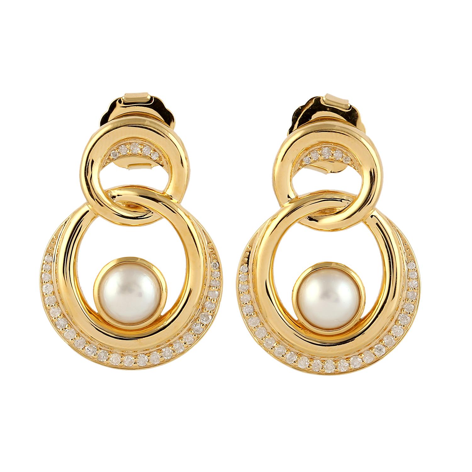 Modern Pearl Diamond 14 Karat Gold Interlocking Earrings For Sale