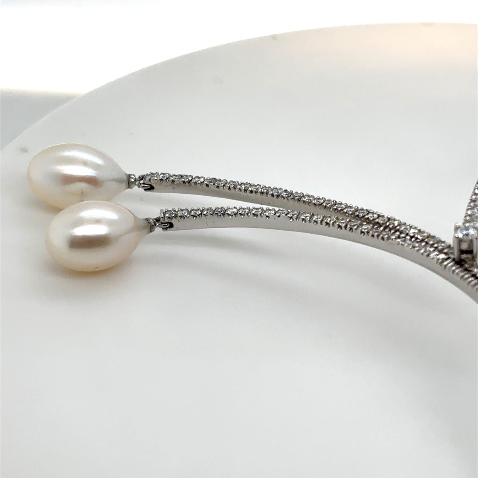 Pearl Diamond 14 Karat White Gold Négligée Necklace In Good Condition For Sale In London, GB