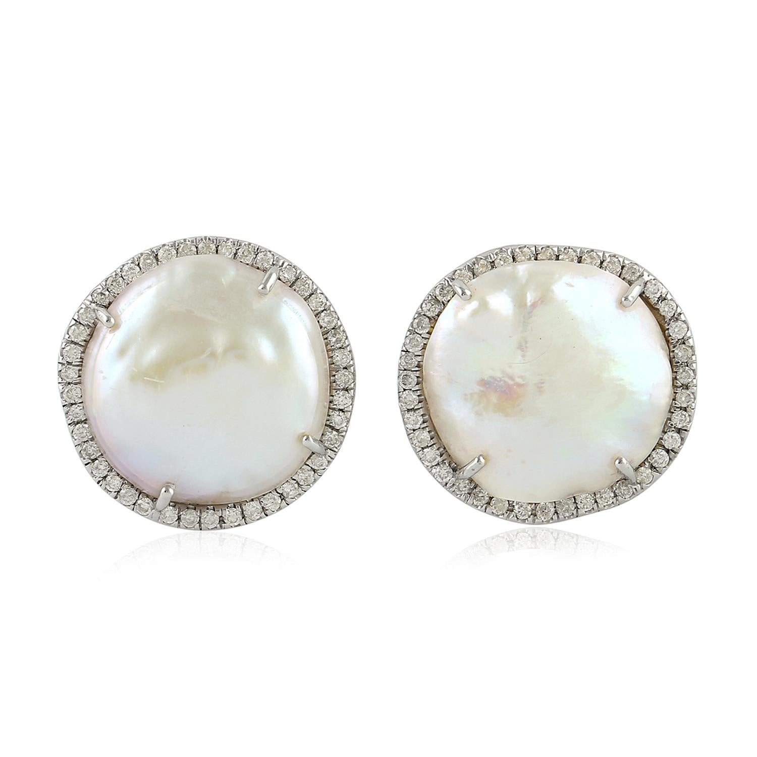 Round Cut Pearl Diamond 18 Karat Gold Stud Earrings For Sale
