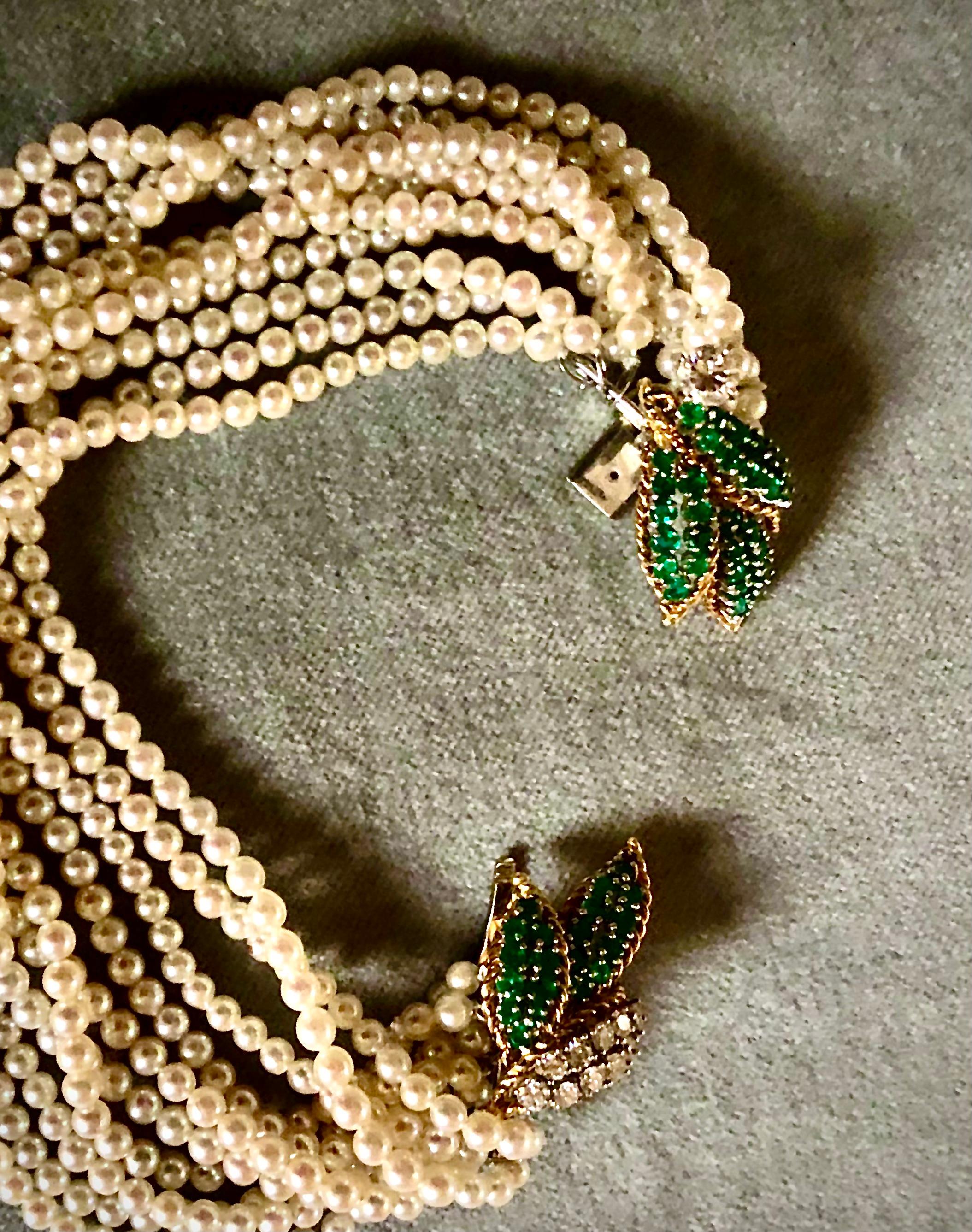 Bead Pearl diamond and emerald bracelet For Sale