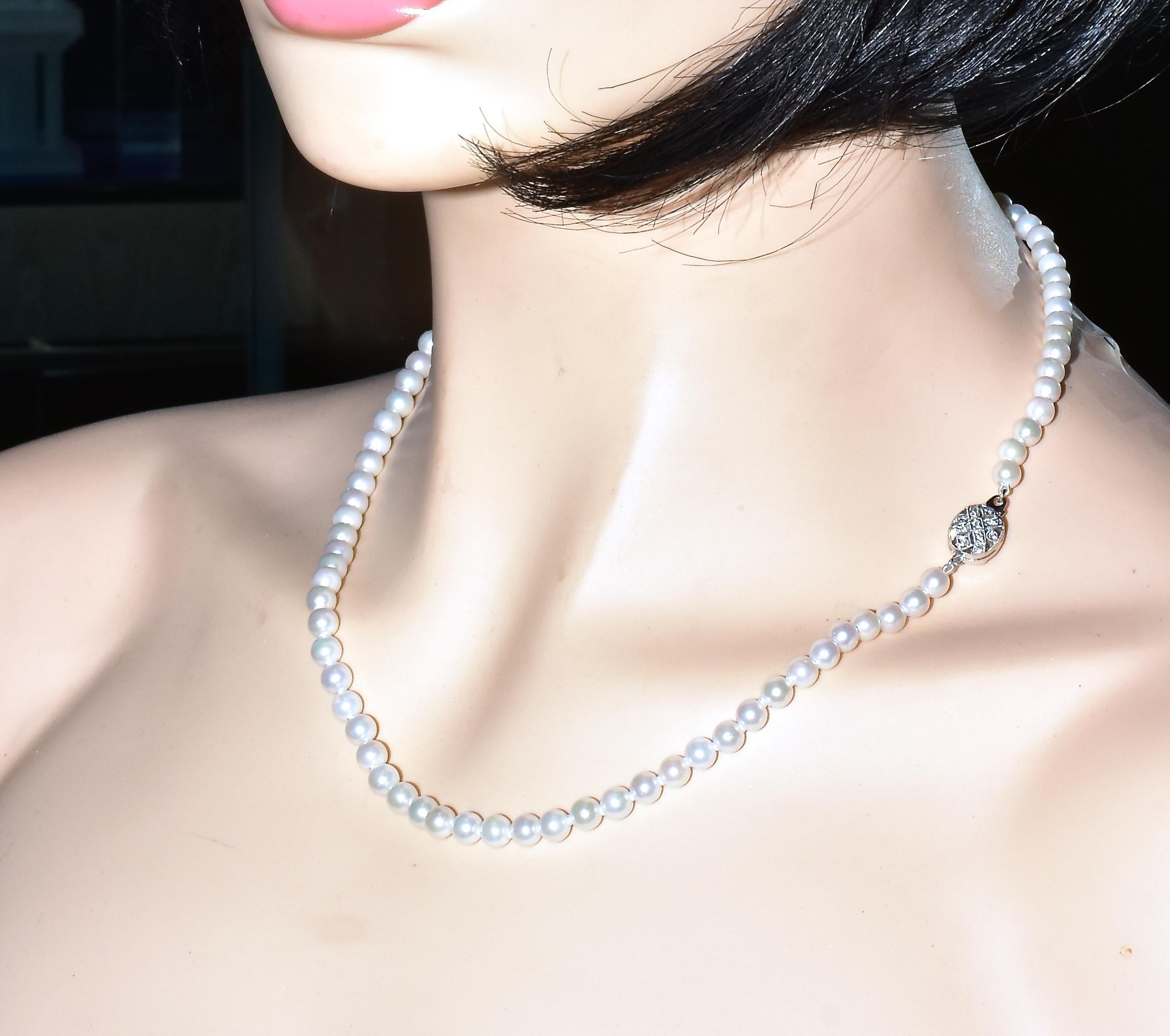 Women's or Men's Pearl, Diamond and White Gold Necklace