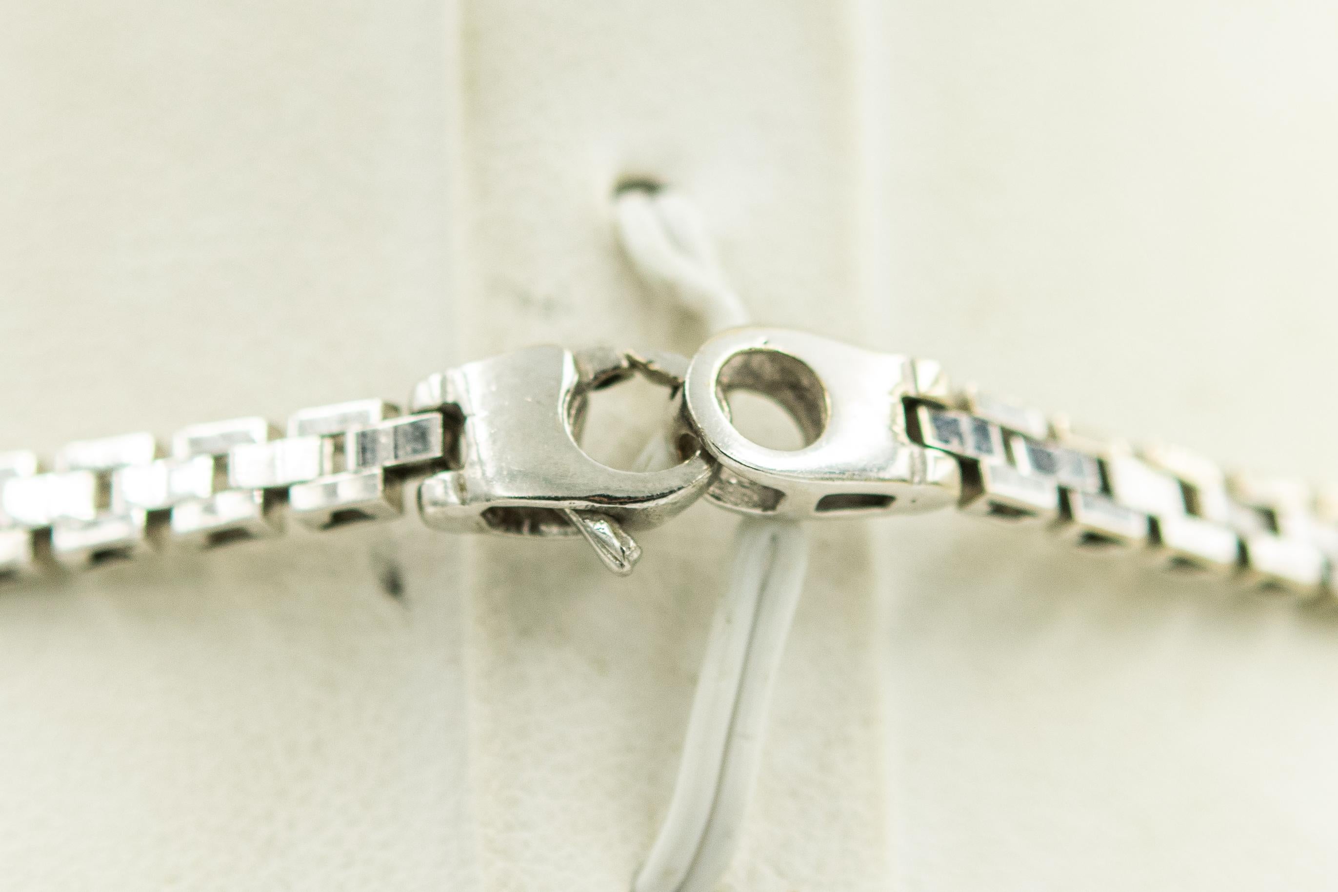 Perle Diamant Lätzchen Weißgold Halskette (Rundschliff) im Angebot