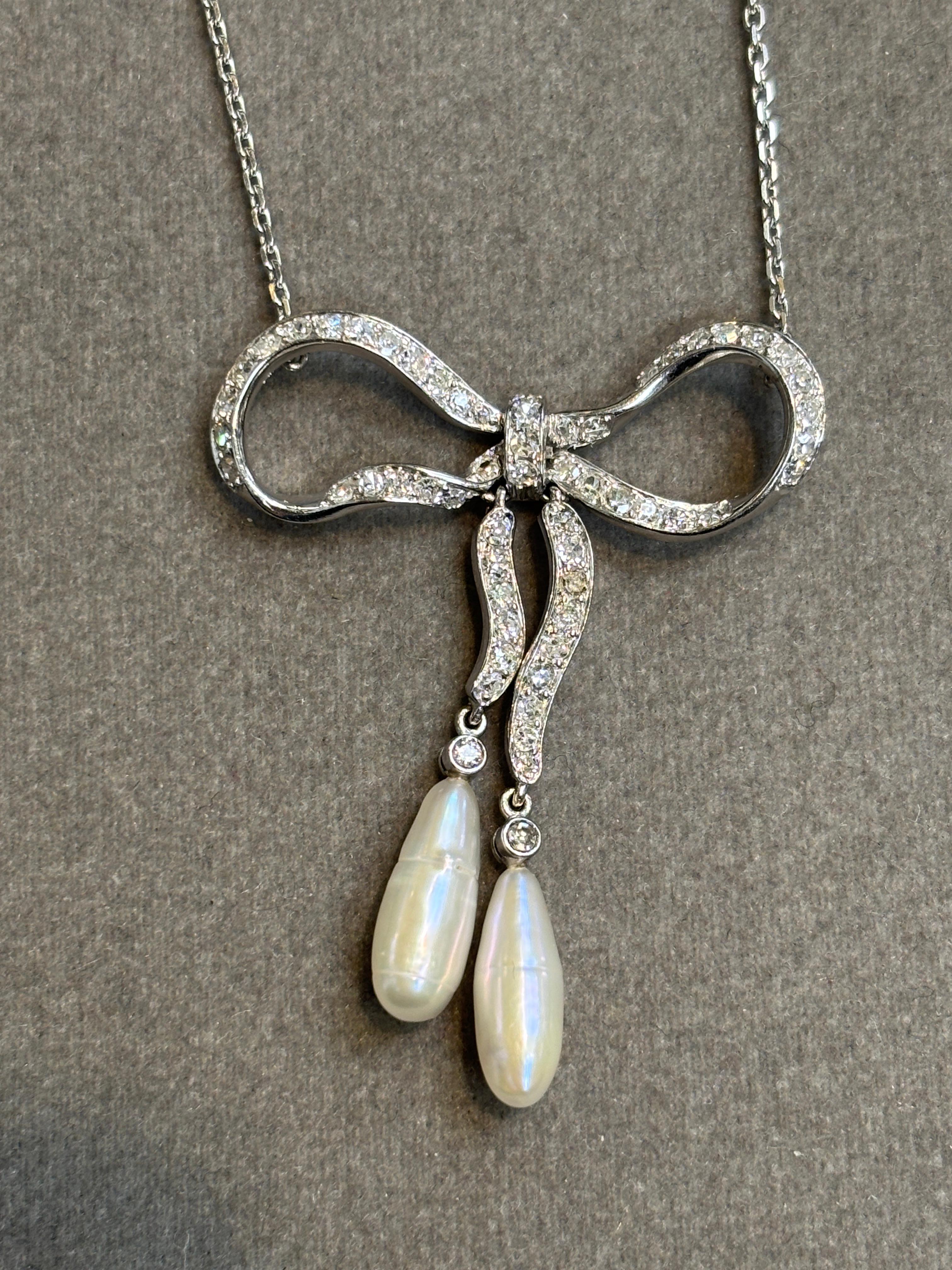 De las mujeres Collar de perlas y diamantes en venta