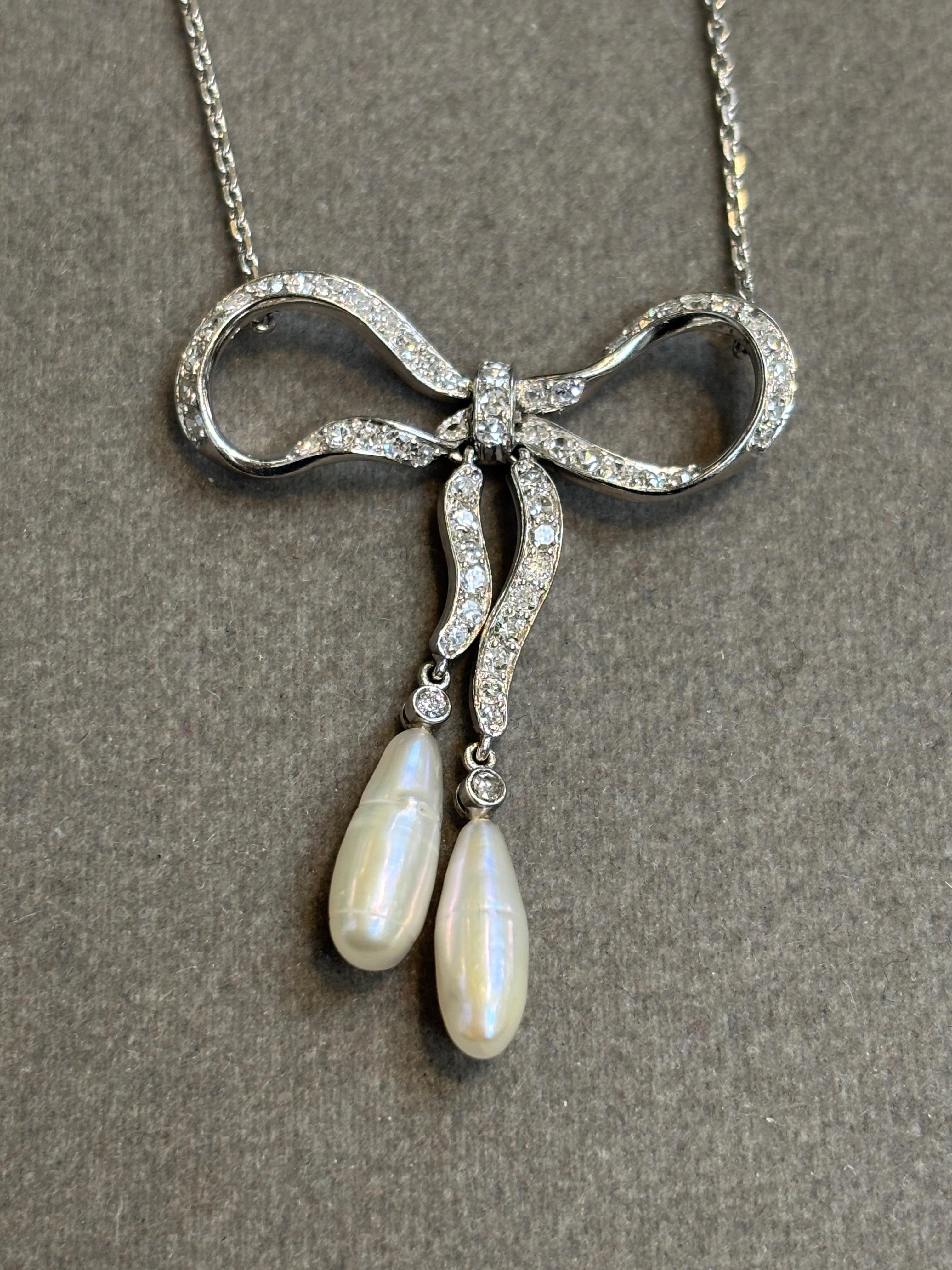 Collar de perlas y diamantes en venta 1