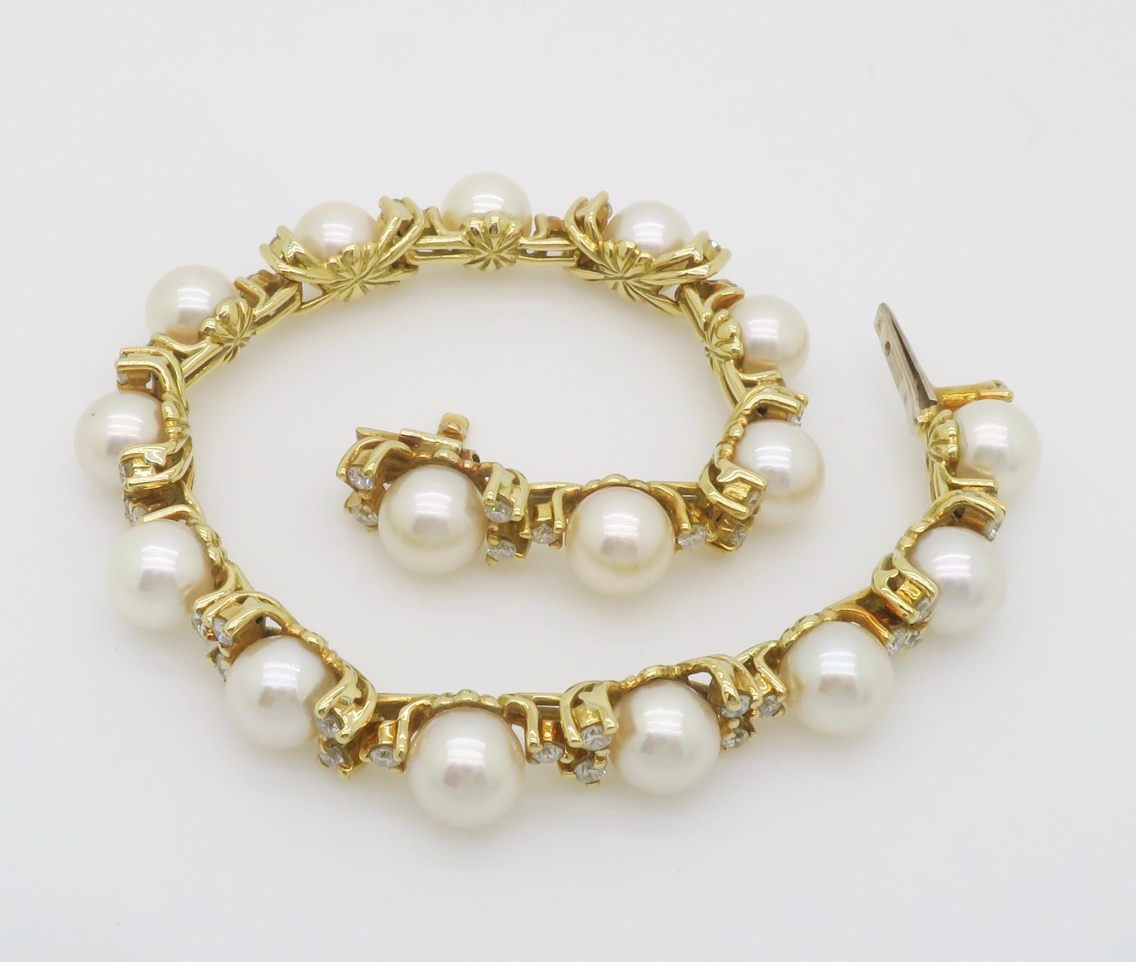 Pulsera de Perlas y Diamantes de Oro Amarillo de 18k en venta 7