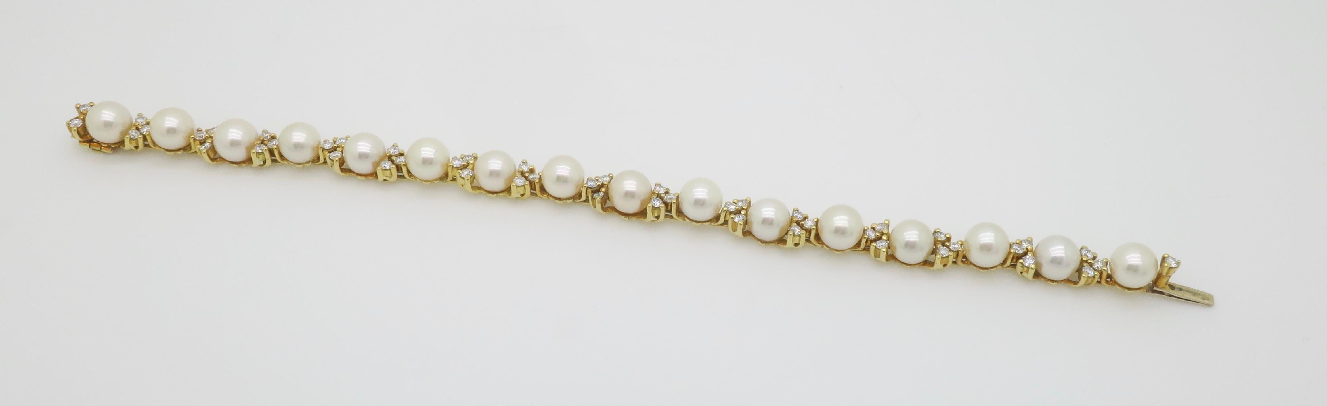 Pulsera de Perlas y Diamantes de Oro Amarillo de 18k en venta 3