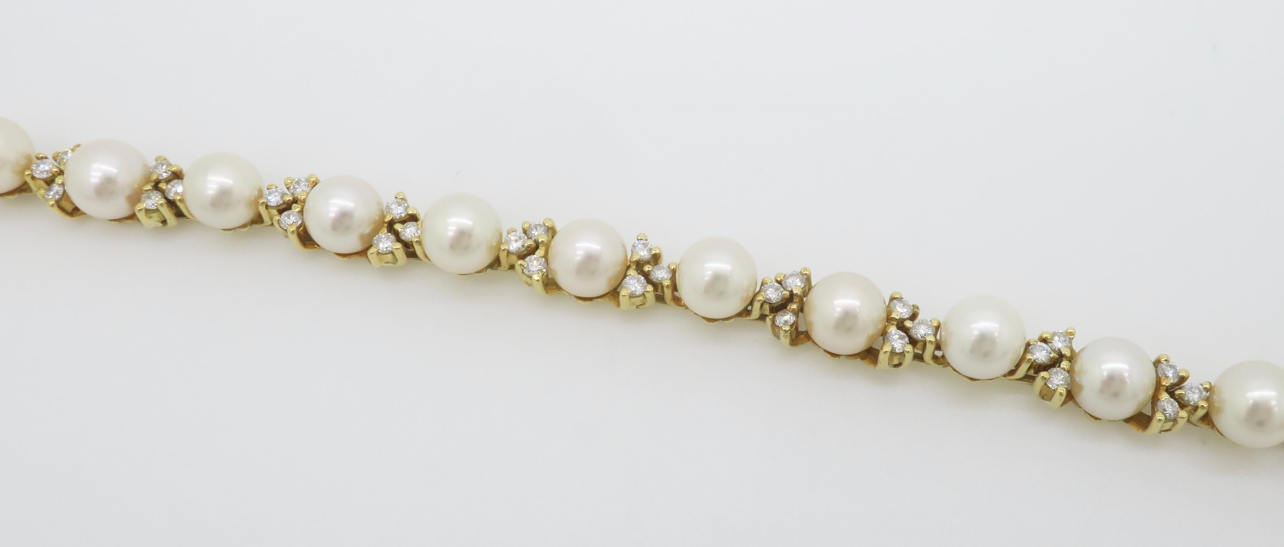 Pulsera de Perlas y Diamantes de Oro Amarillo de 18k en venta 4