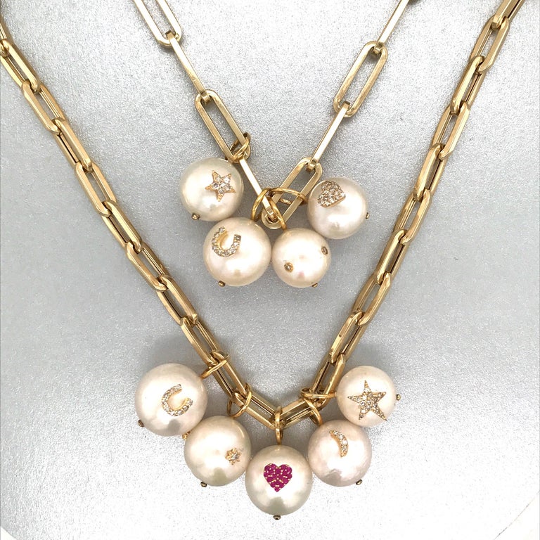 Pearl Diamond Charm Link Necklace 14 Karat Yellow Gold For Sale (Free