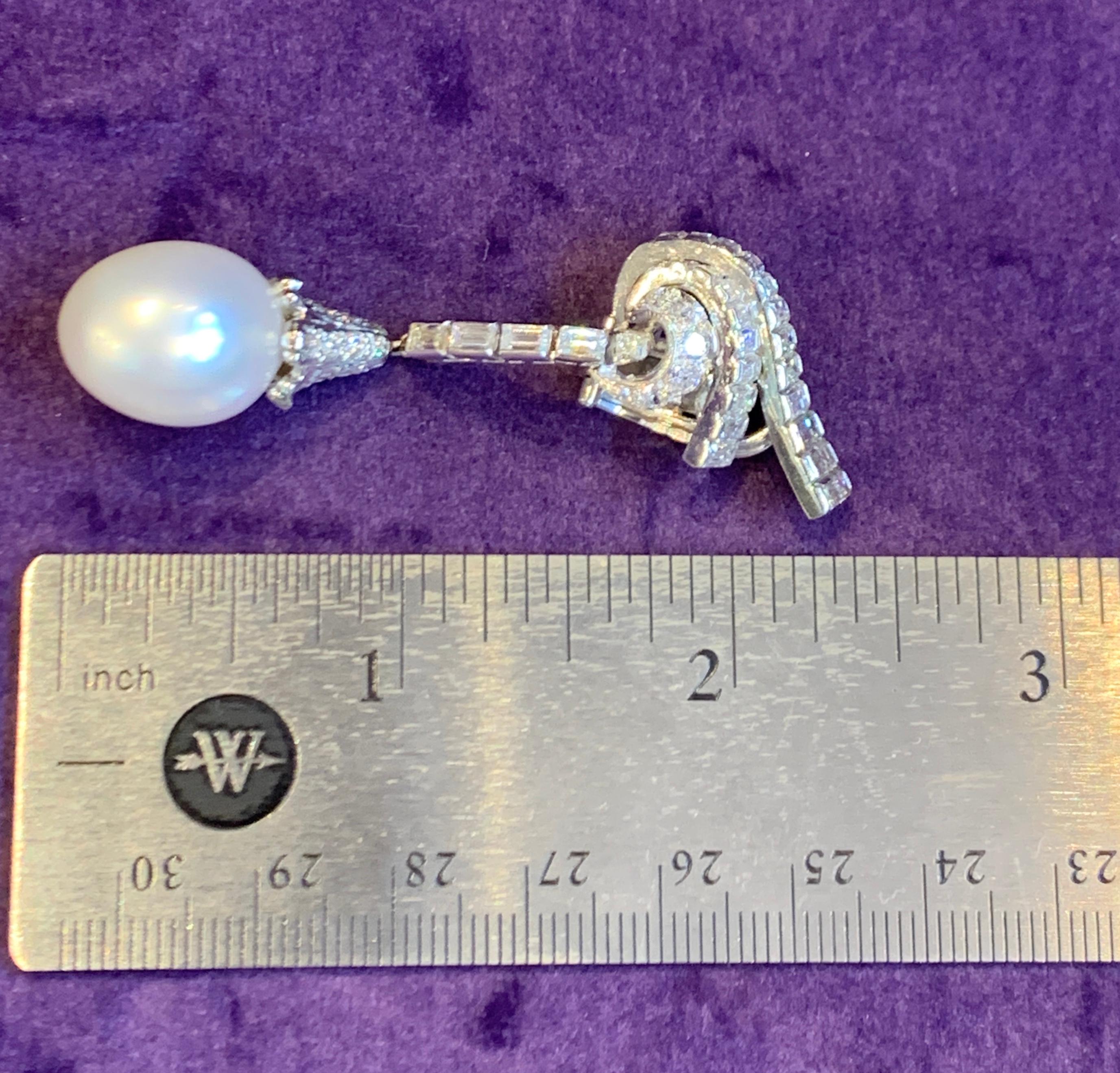 Perle und Diamant-Tropfen-Ohrringe im Zustand „Hervorragend“ im Angebot in New York, NY