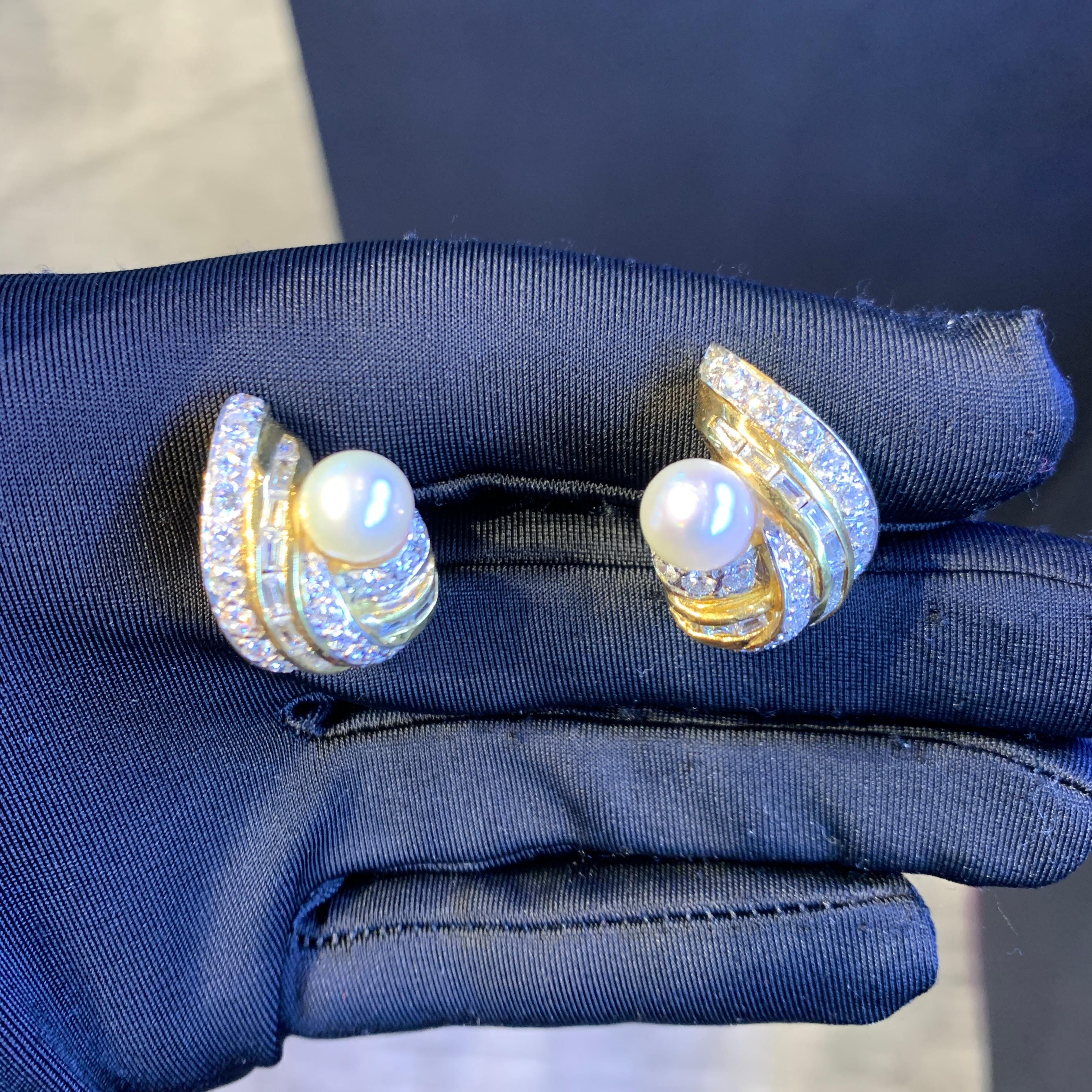 Taille ronde Boucles d'oreilles en perles et diamants en vente