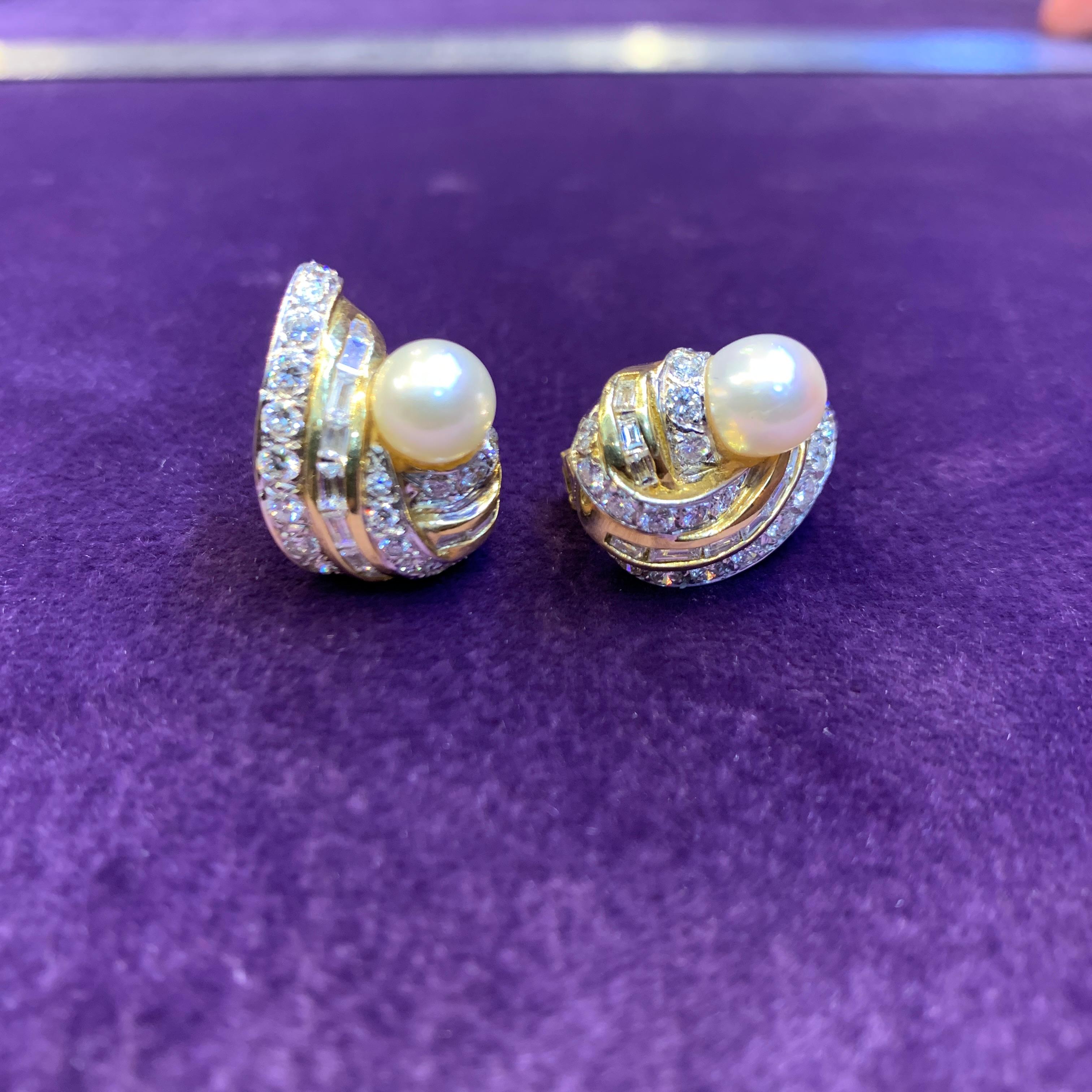 Boucles d'oreilles en perles et diamants Pour femmes en vente