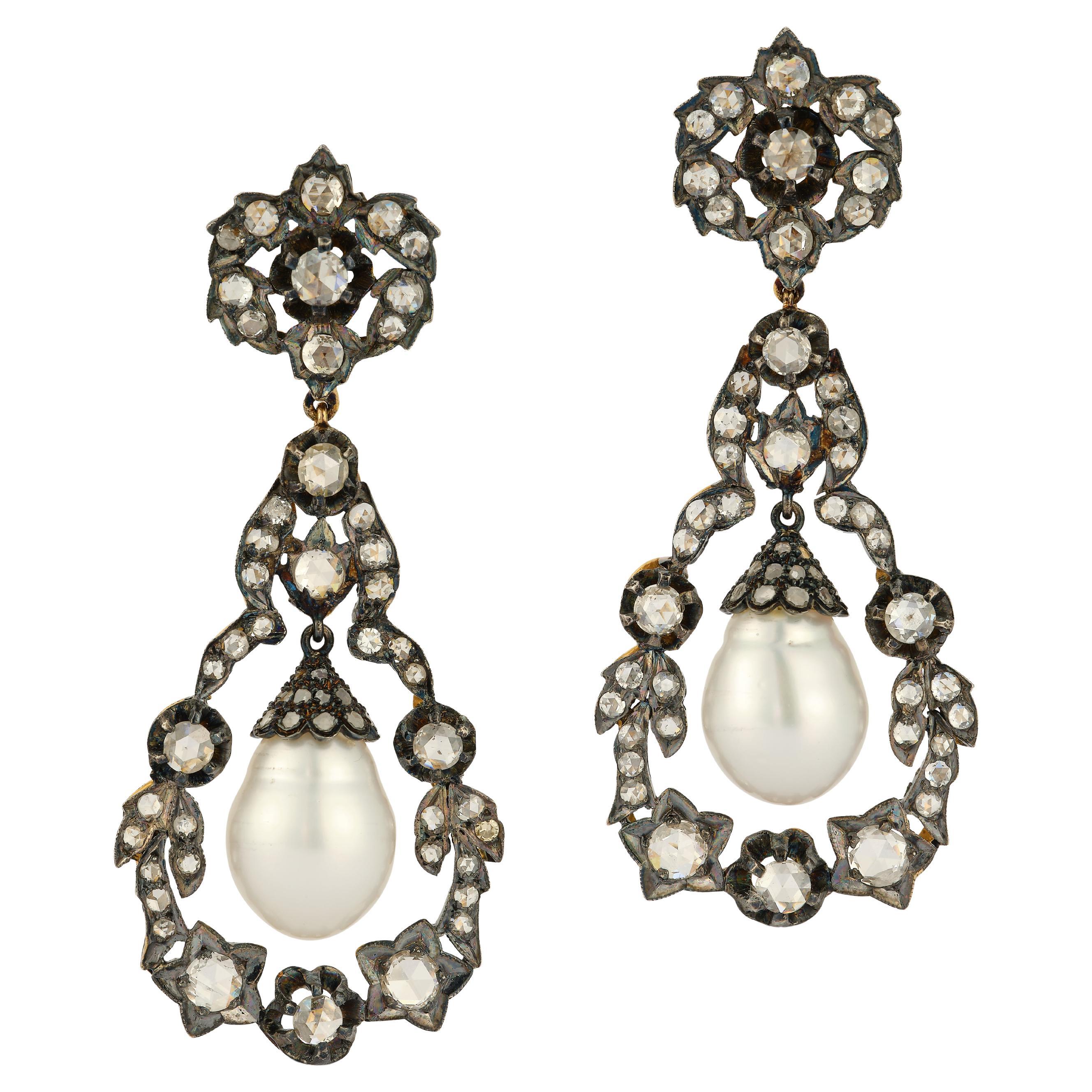 Boucles d'oreilles en perles et diamants en vente