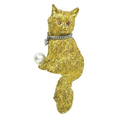 Pearl Diamond Gold Cat Pin