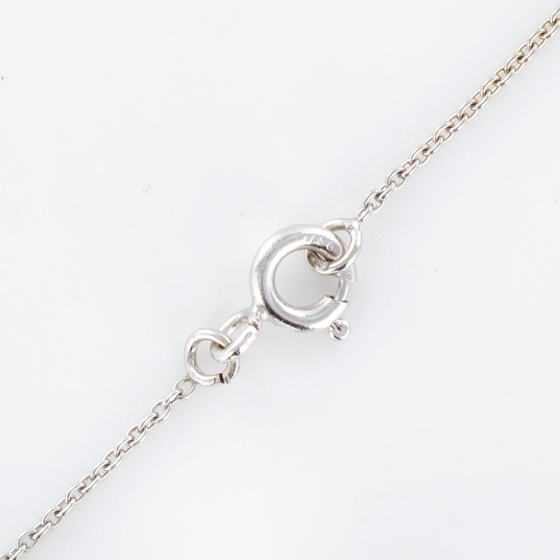 Modern Pearl Diamond 18 Karat White Gold Pendant For Sale 3