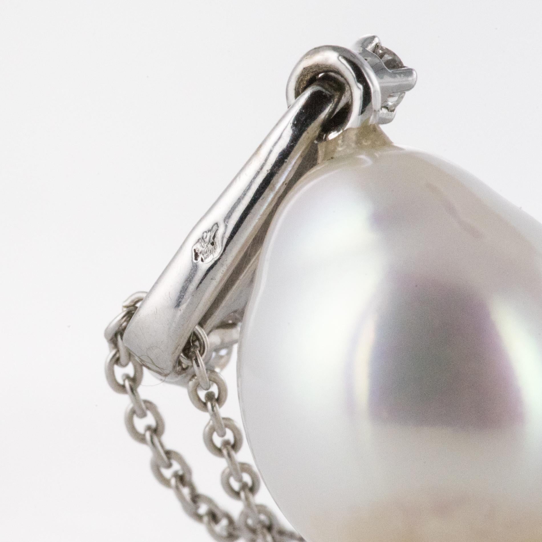 Colgante Moderno Perla Diamante Oro Blanco 18 Kilates en venta 7