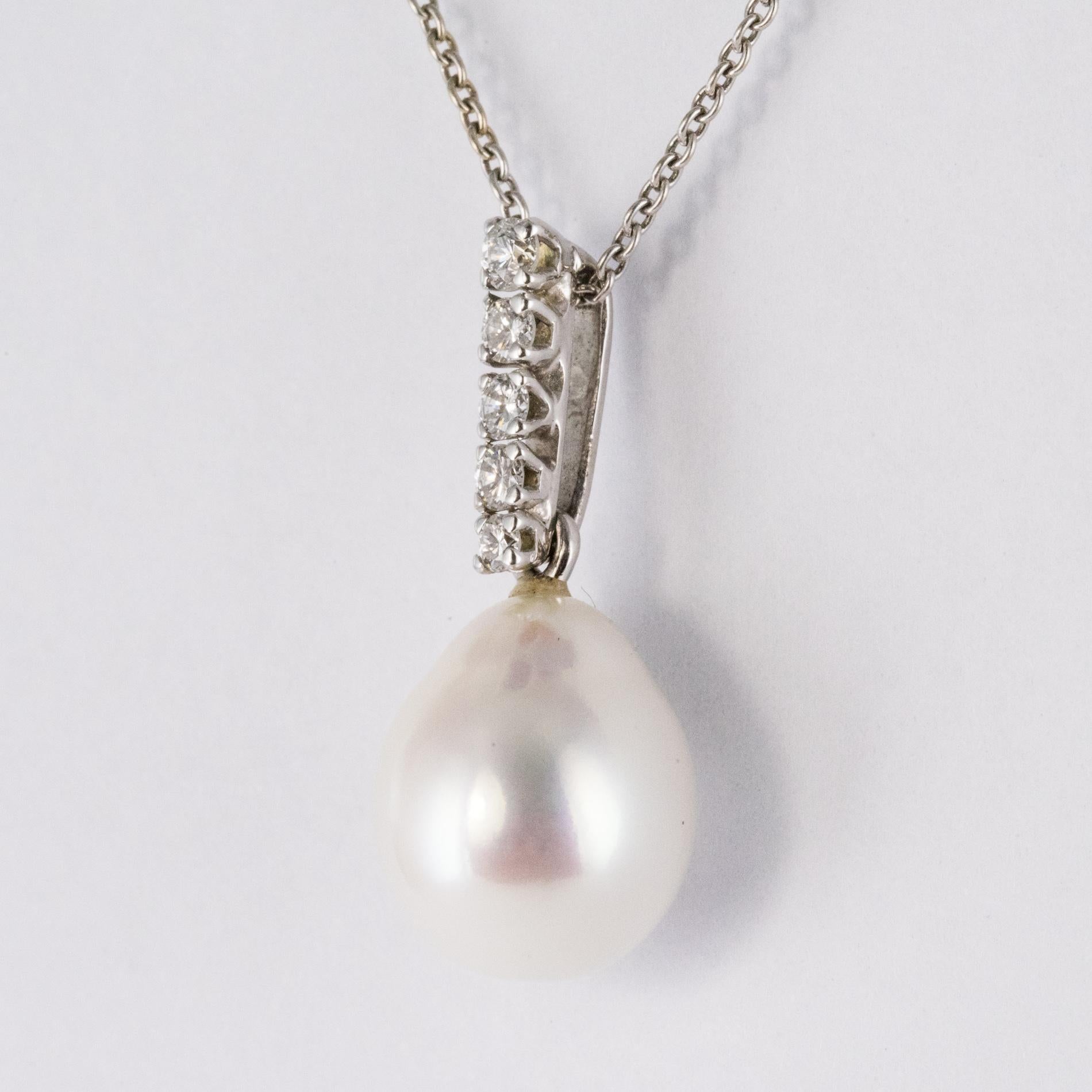 Women's Modern Pearl Diamond 18 Karat White Gold Pendant For Sale