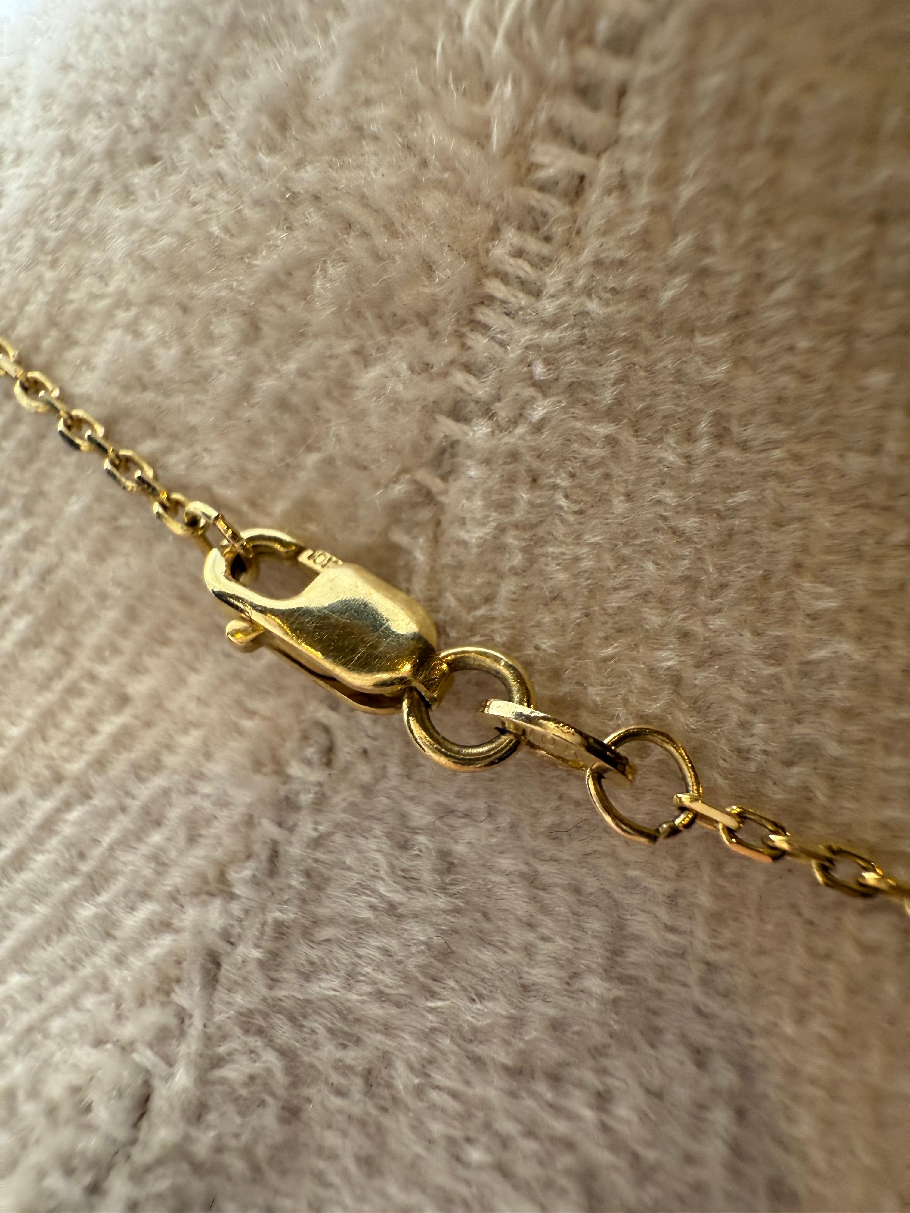 Collier pendentif perle diamant or jaune 10KT Unisexe en vente