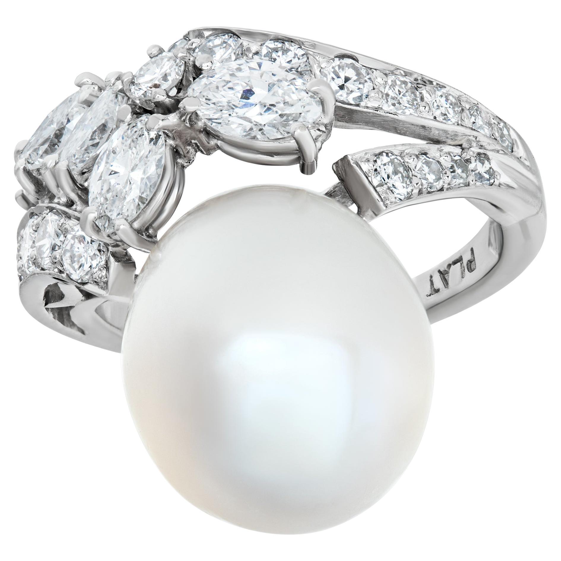 Perlen- und Diamantring aus Platin im Angebot
