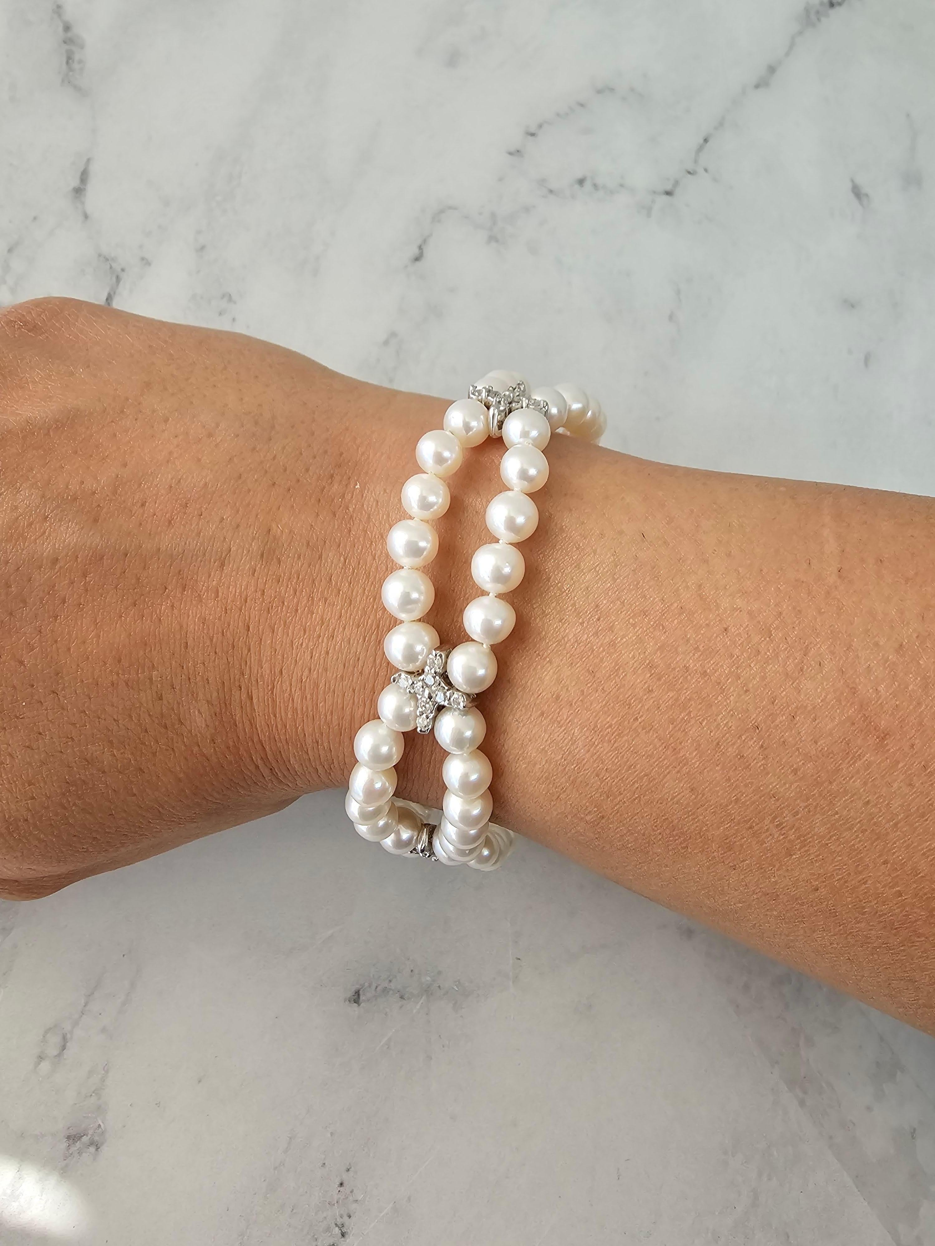 ♥ Tennis Bracelet Description ♥

Main Stone: Pearl & Diamonds
Approx. Carat Weight: .72cttw
Diamond Color: G/H
Diamond Clarity: SI1/SI2
Pearl Size: 6MM
Metal Weight:  10 grams
Metal: 14k White Gold
Bracelet Length: 7 Inches
Weight: 20 grams