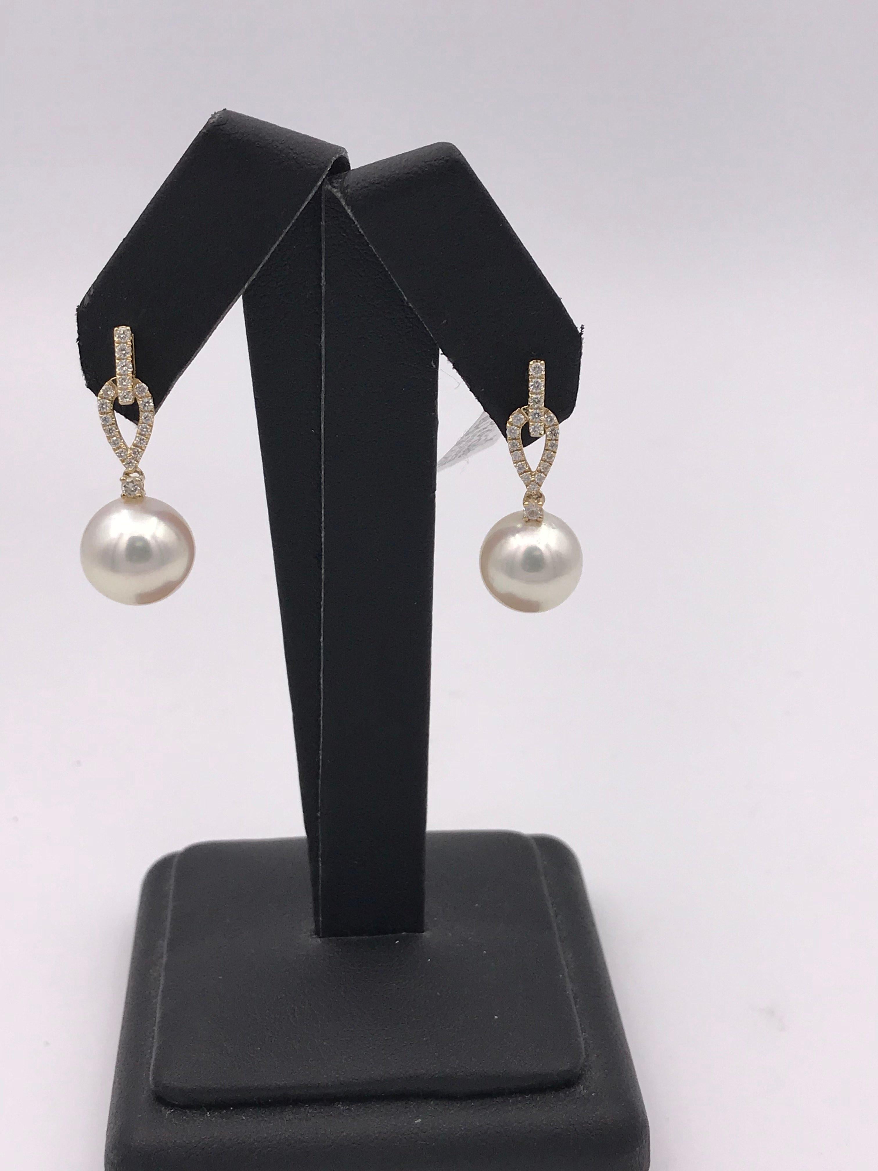 Women's Pearl Diamond Yellow Gold Dangle Drop Earrings