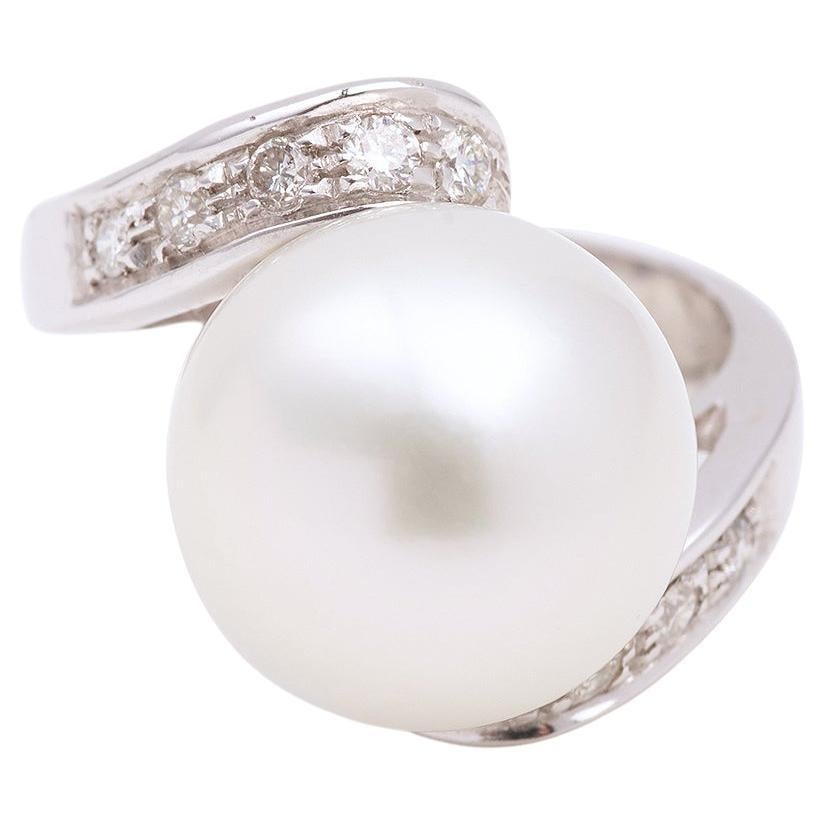Pearl Diamonds 18 Carats White Gold Cocktail Ring For Sale