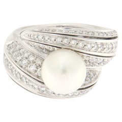 Pearl Diamonds 18 Karat White Gold Band Ring