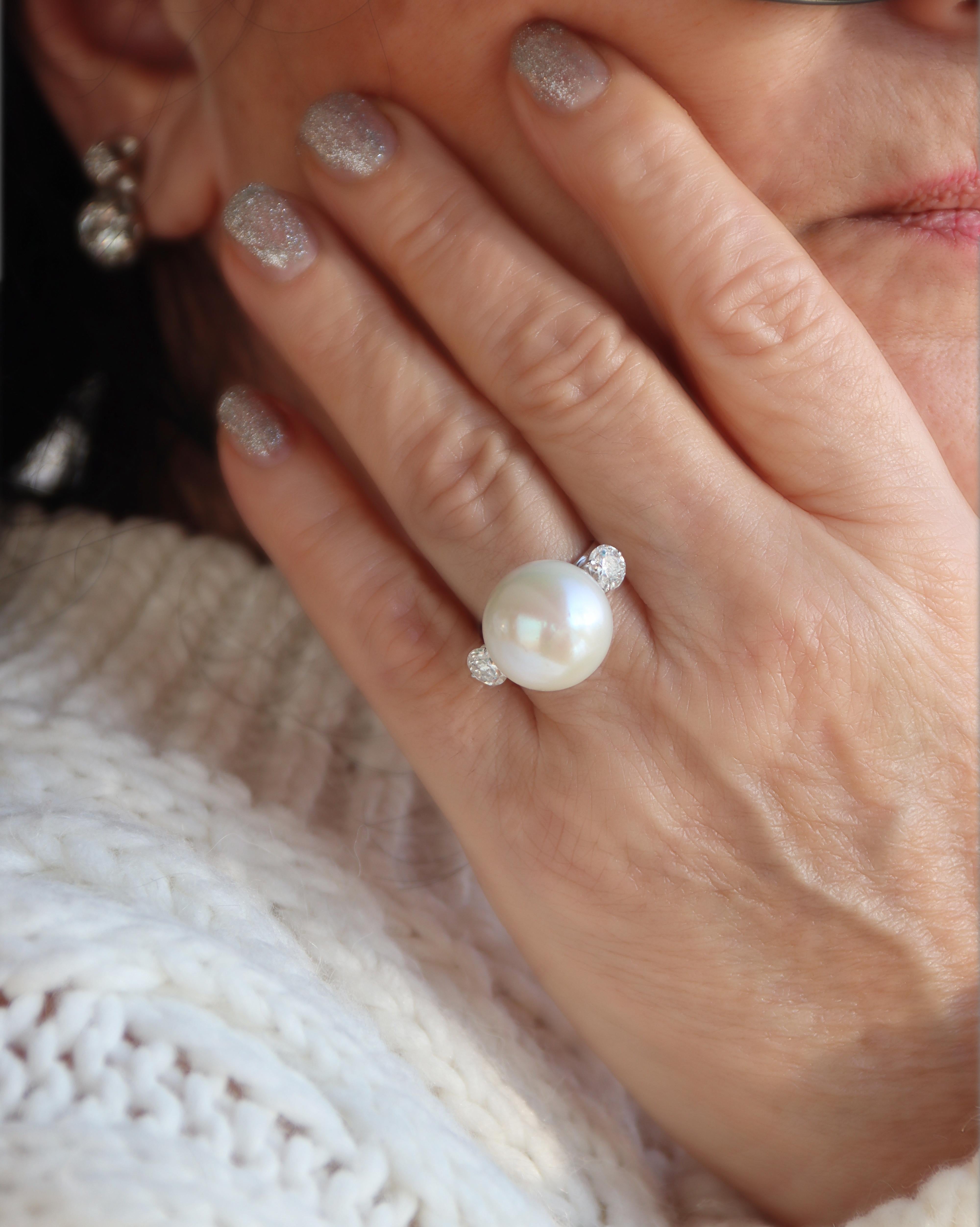 Pearl Diamonds 18 Karat White Gold Cocktail Ring en vente 4