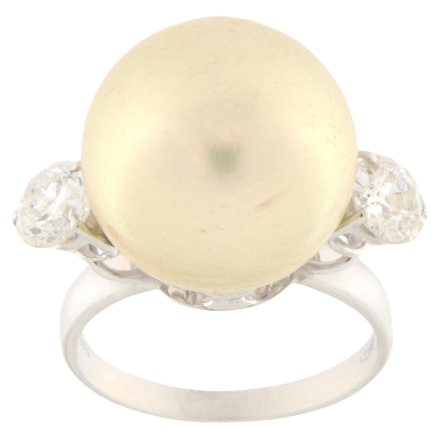 Pearl Diamonds 18 Karat White Gold Cocktail Ring