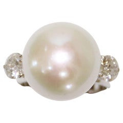 Pearl Diamonds 18 Karat White Gold Cocktail Ring