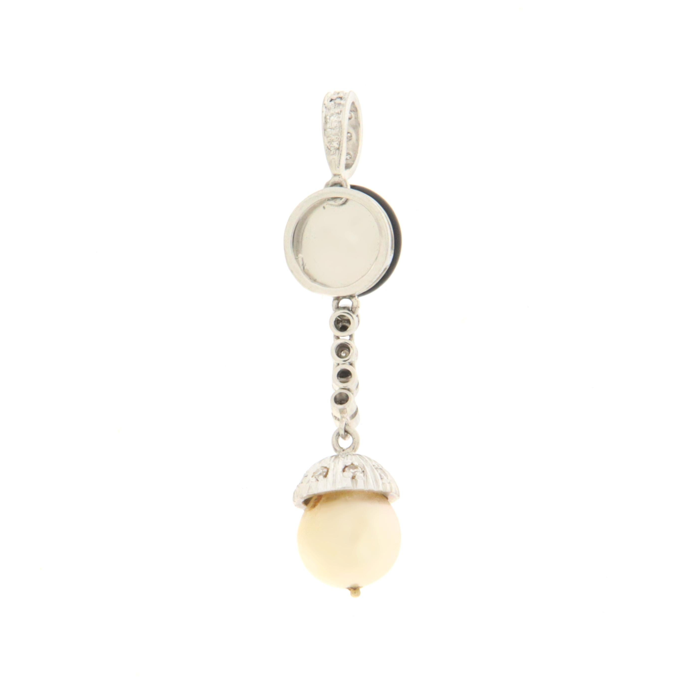 Artisan Pearl Diamonds 18 Karat White Gold Pendant Necklace
