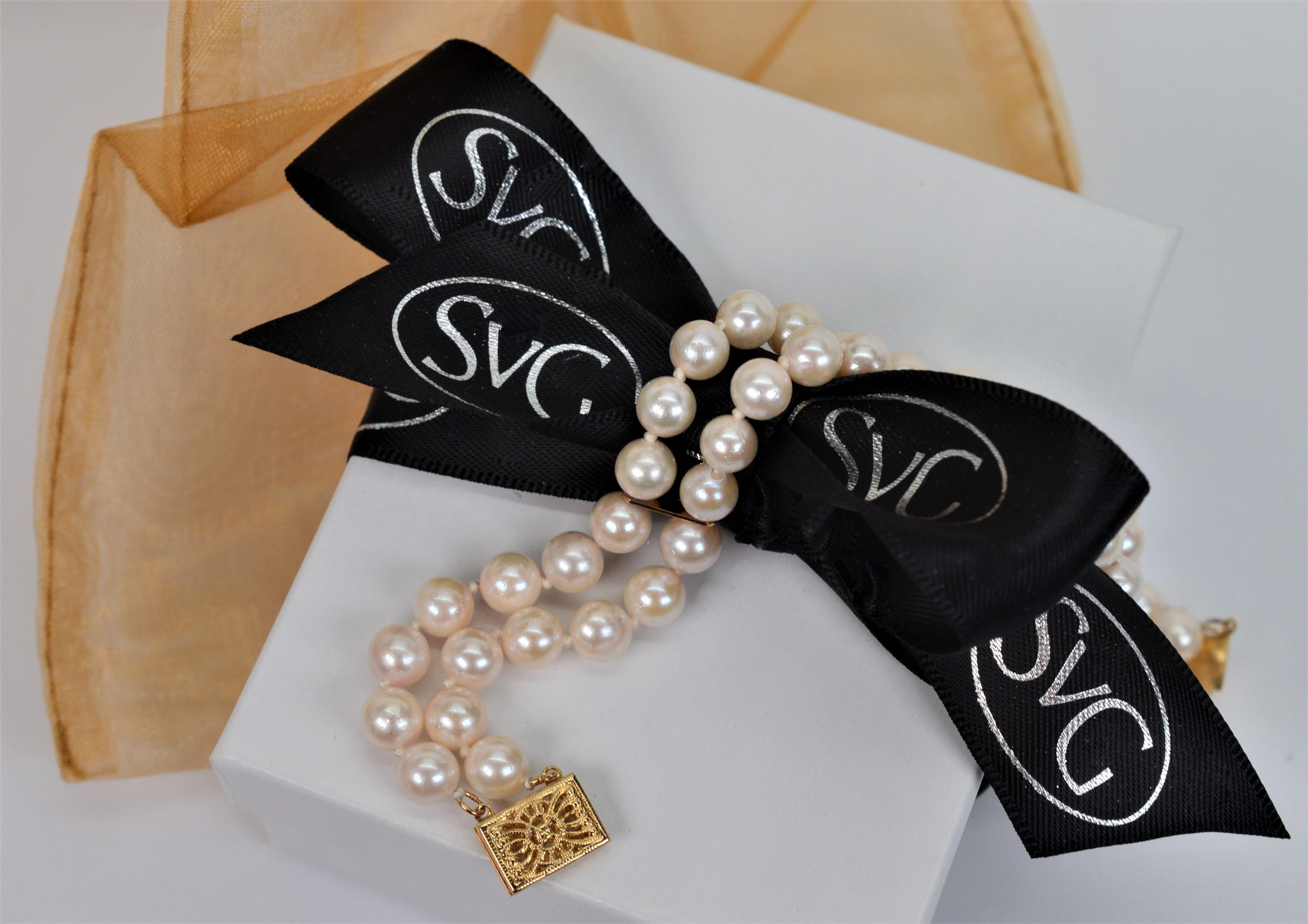 Perlen-Doppelstrang-Armband mit dekorativem filigranem Verschluss aus 14K Gelbgold im Angebot 1